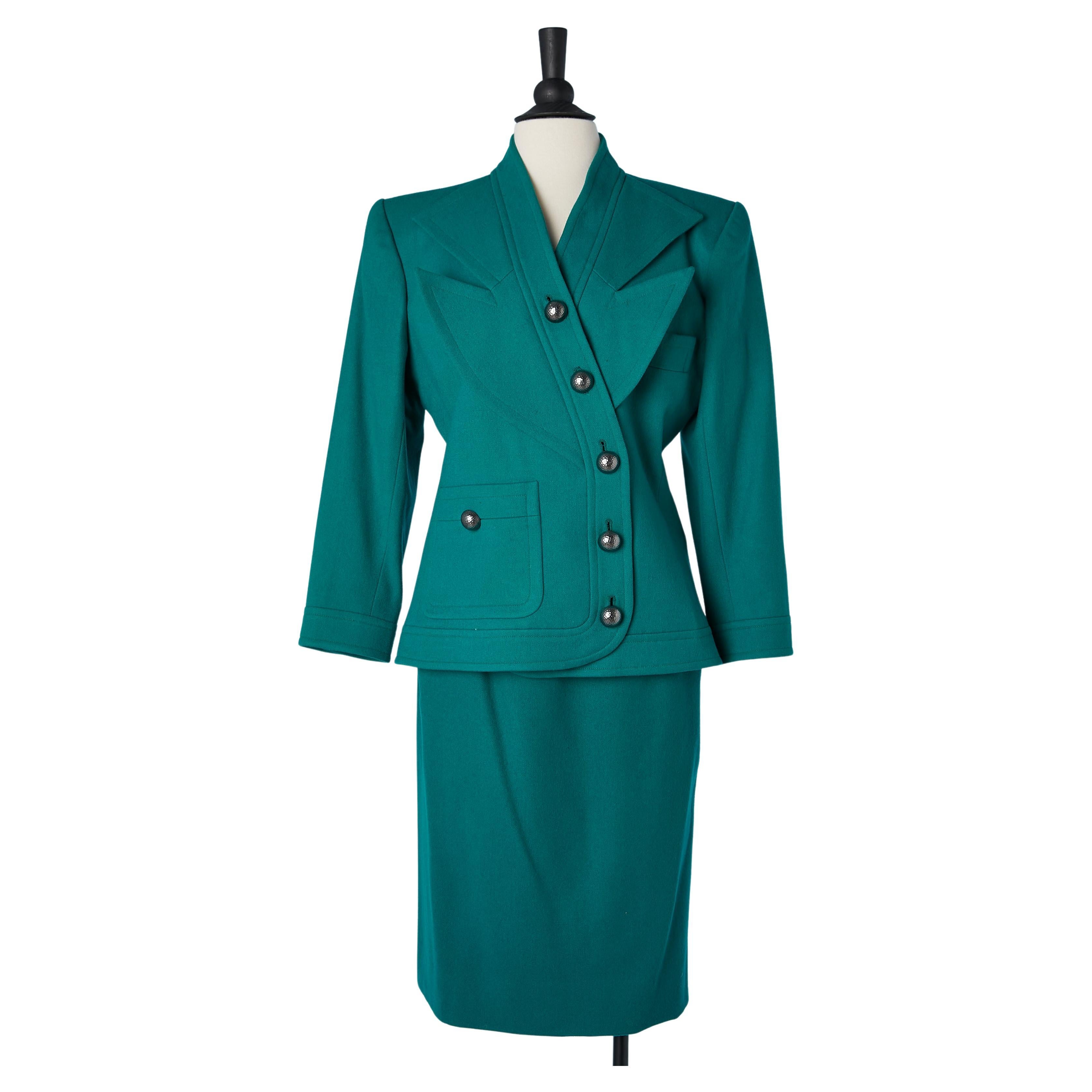 Green wool skirt-suit with graphic collar Saint Laurent Rive Gauche Circa 1980's For Sale