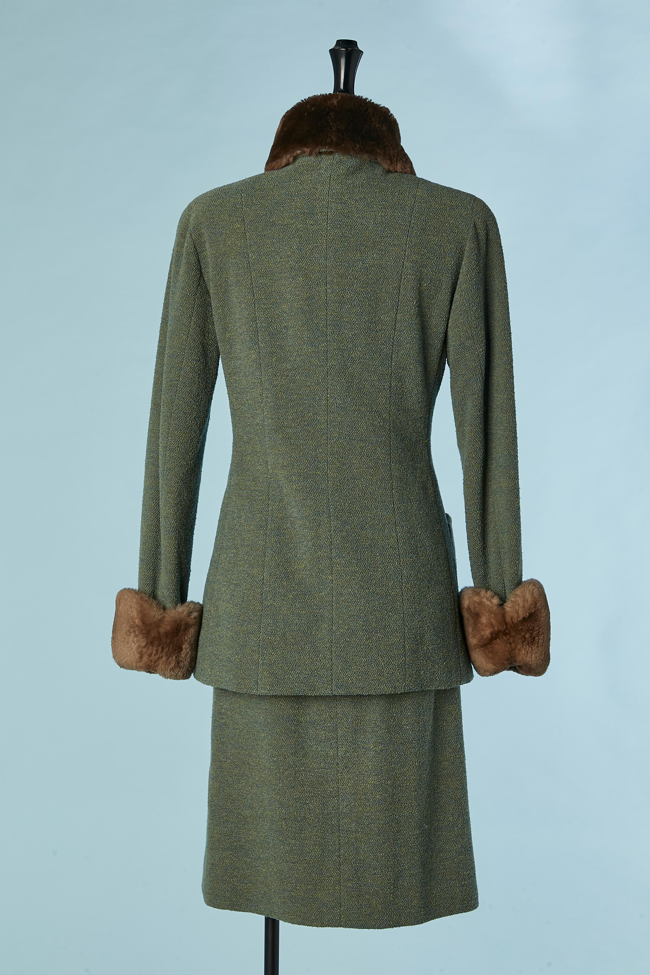 Green wool tweed skirt suit with gold buttons and fur pompoms Chanel Boutique  For Sale 2