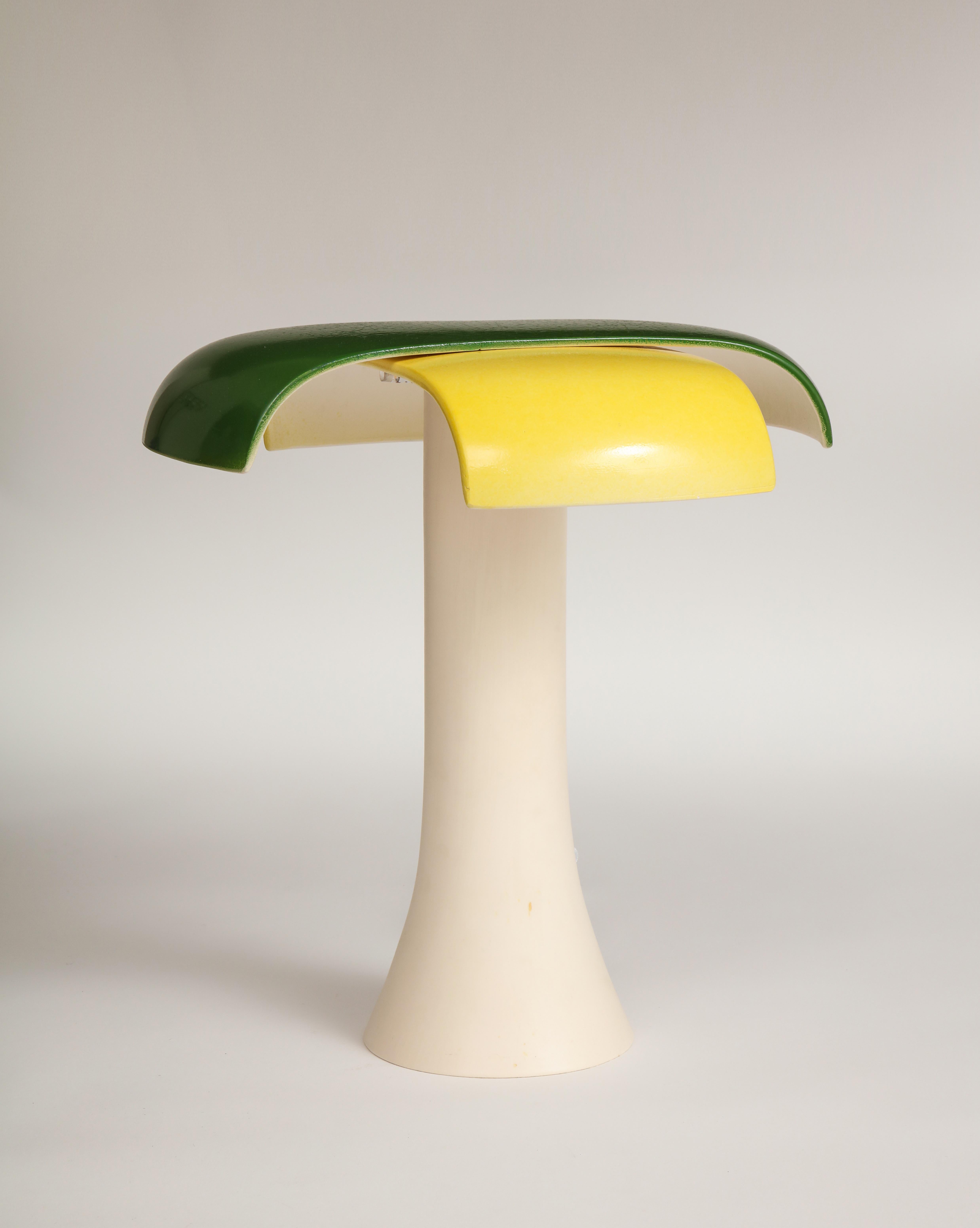 Schreibtischlampe in Grün und Gelb von Jos Devriendt im Zustand „Gut“ in New York, NY