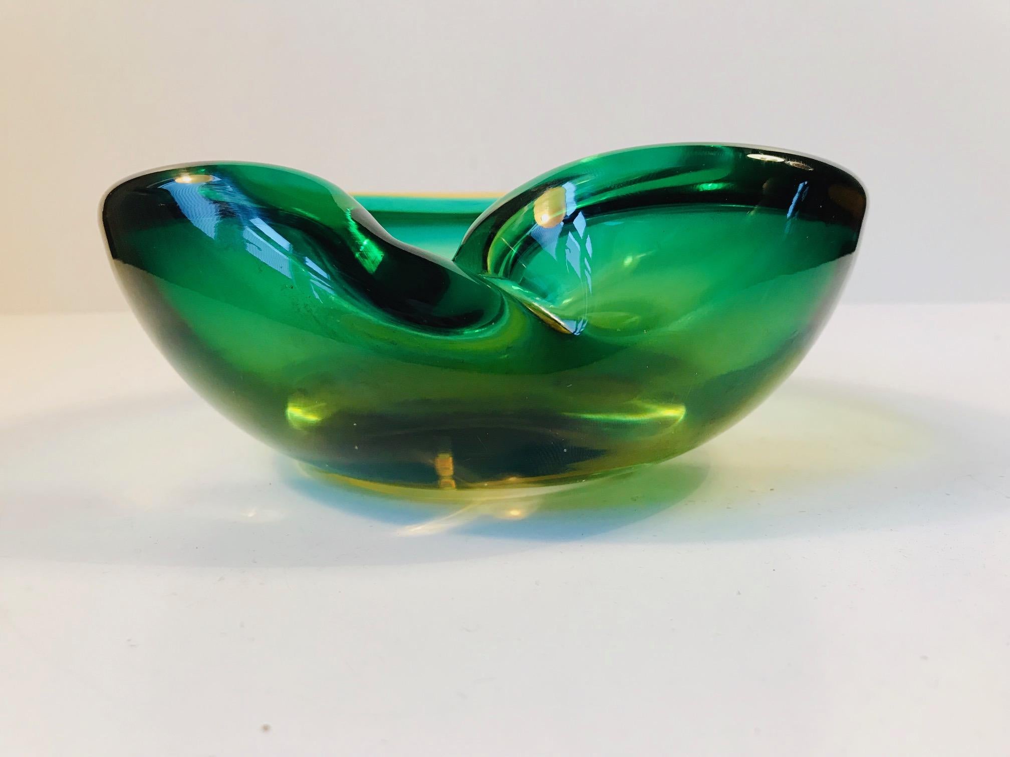 Italian Green and Yellow Murano Glass Sommerso Bowl, 1960s