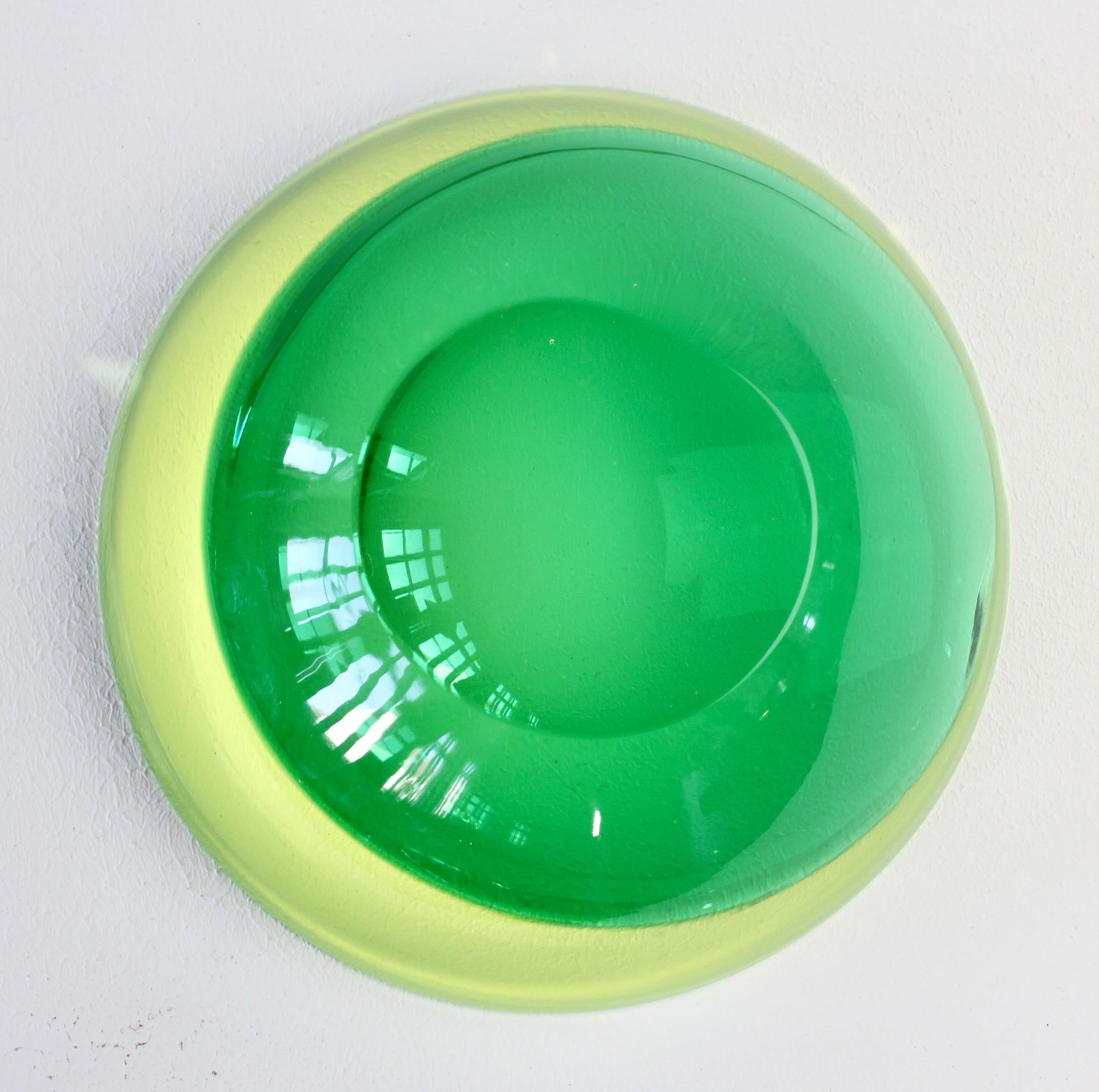 Green & Yellow Murano Sommerso Glass Bowl Antonio Da Ros for Cenedese Attributed For Sale 12