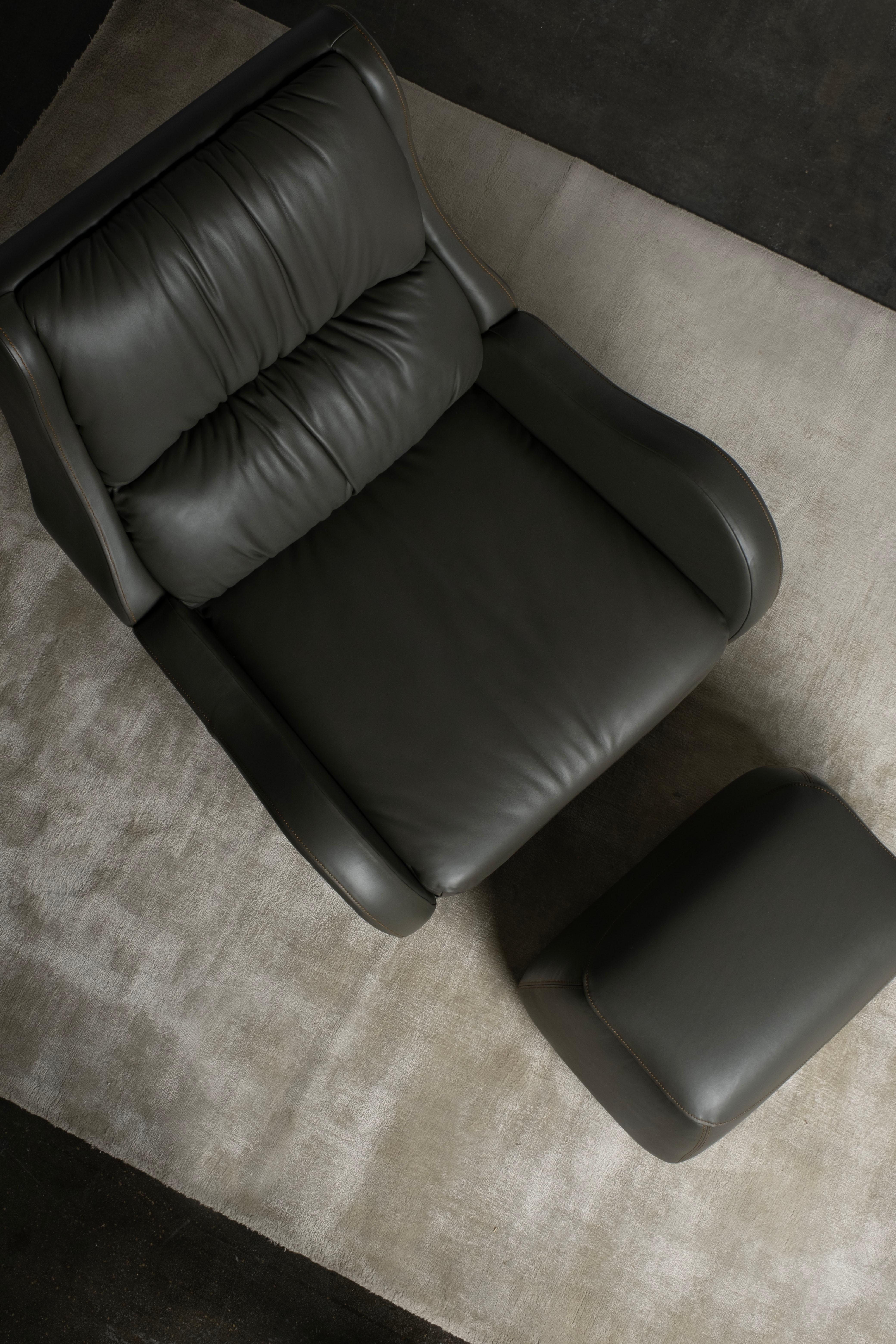 fauteuil de salon moderne en cuir