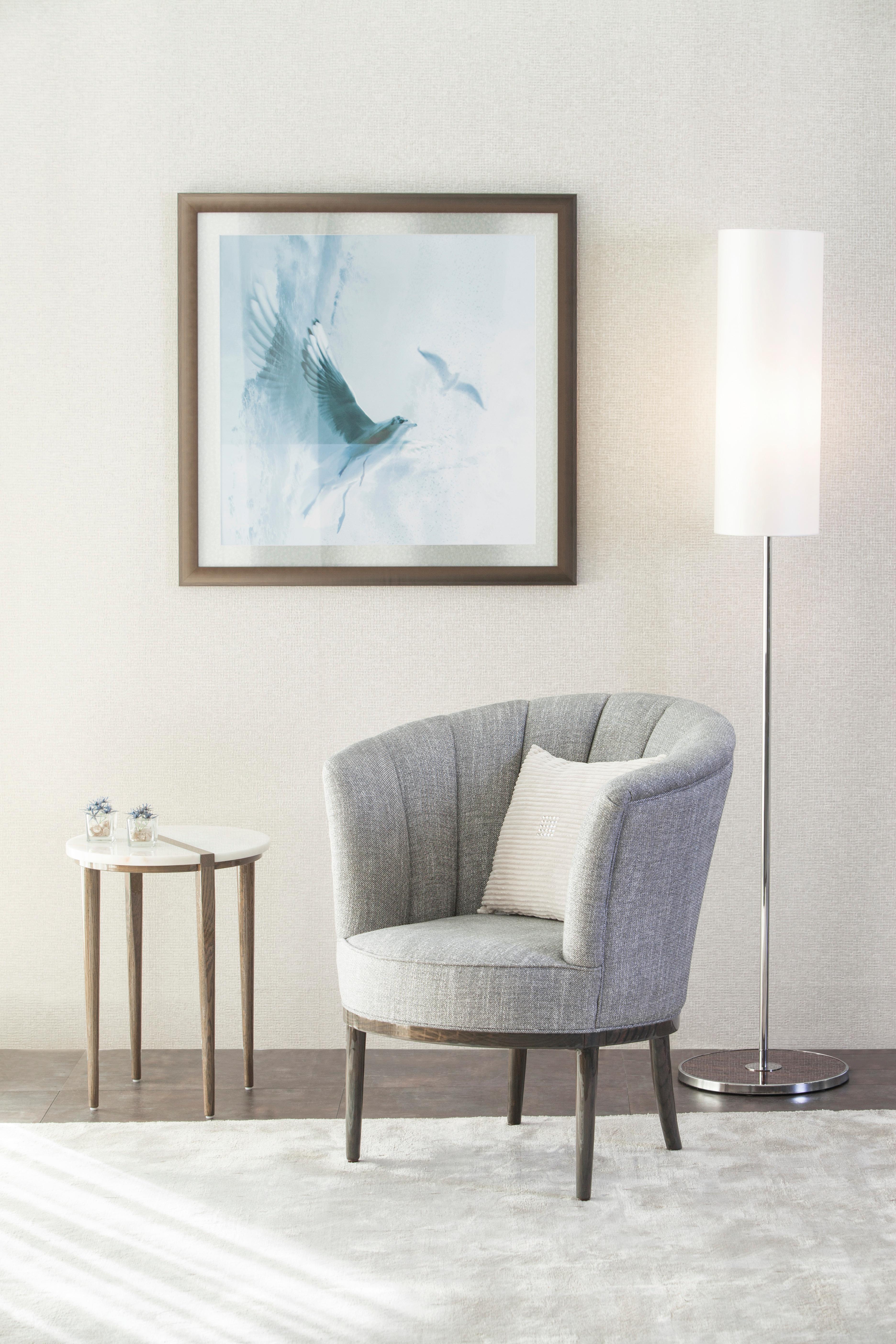 Lisboa armchair, Modern Collection, Handcrafted in Portugal - Europe by GF Modern.

The Lisboa armchair adds a sophisticated and elegant touch to any living area. The armchair is upholstered in grey velvet and it exudes luxury and perfection. The