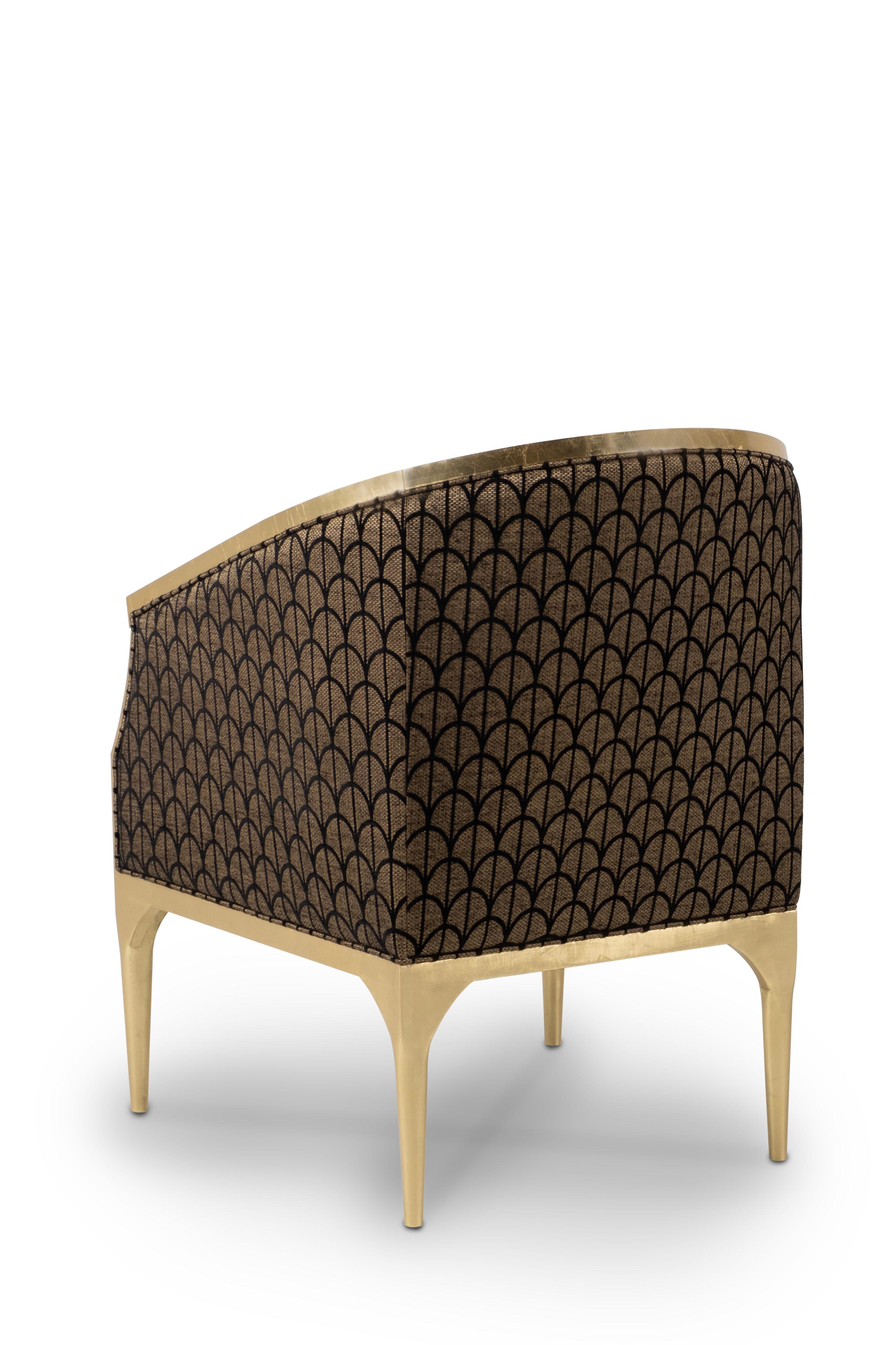 Paris armchair, Modern collection, handcrafted in Portugal - Europe by GF Modern.

The Paris armchair adds a sophisticated and elegant touch to any living area. Upholstered in Lelièvre gold chenille fabric and Dedar black jacquard fabric, it exudes