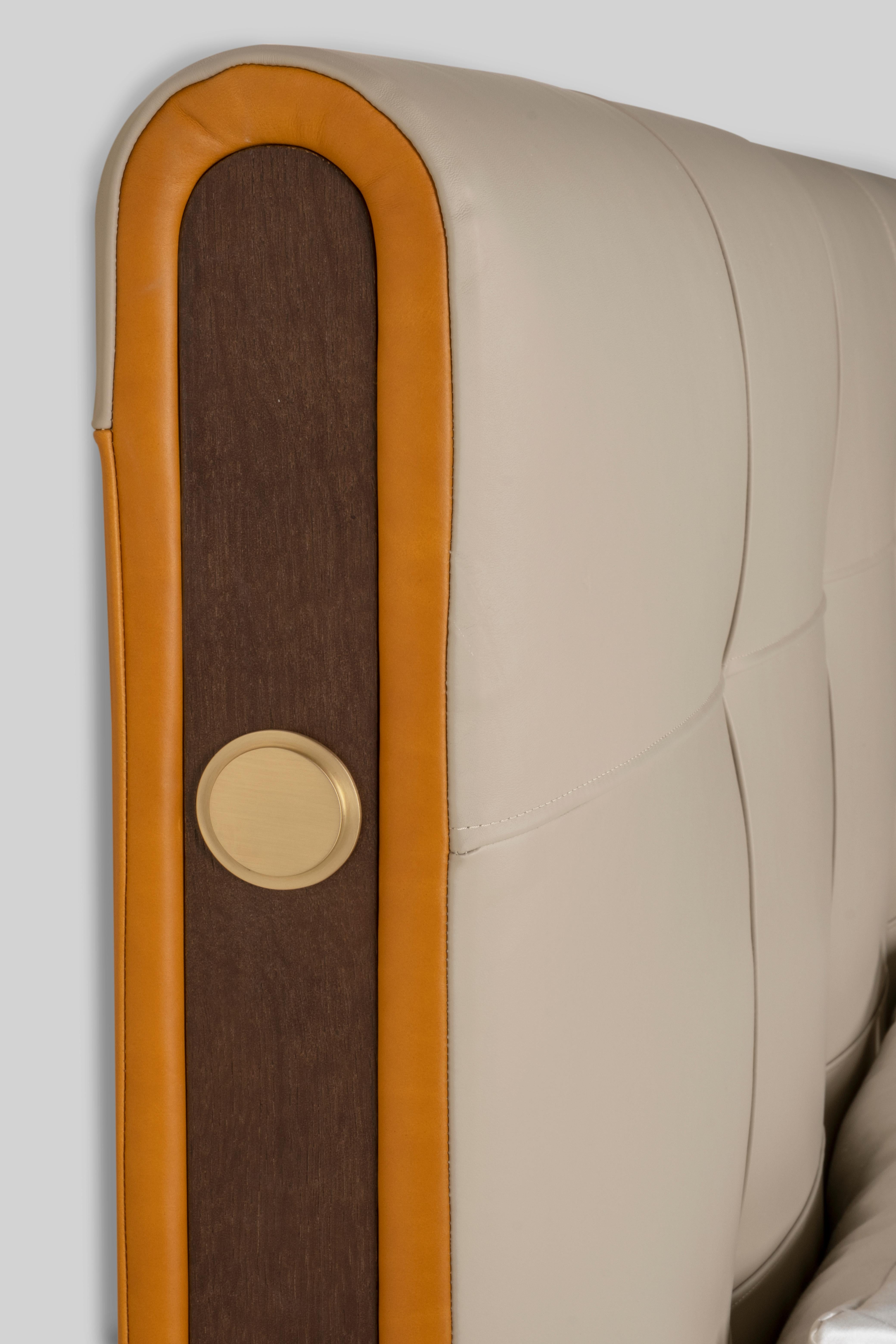 Moderne Lit moderne Midnight, cuir italien beige, fabriqué à la main au Portugal par Greenapple en vente