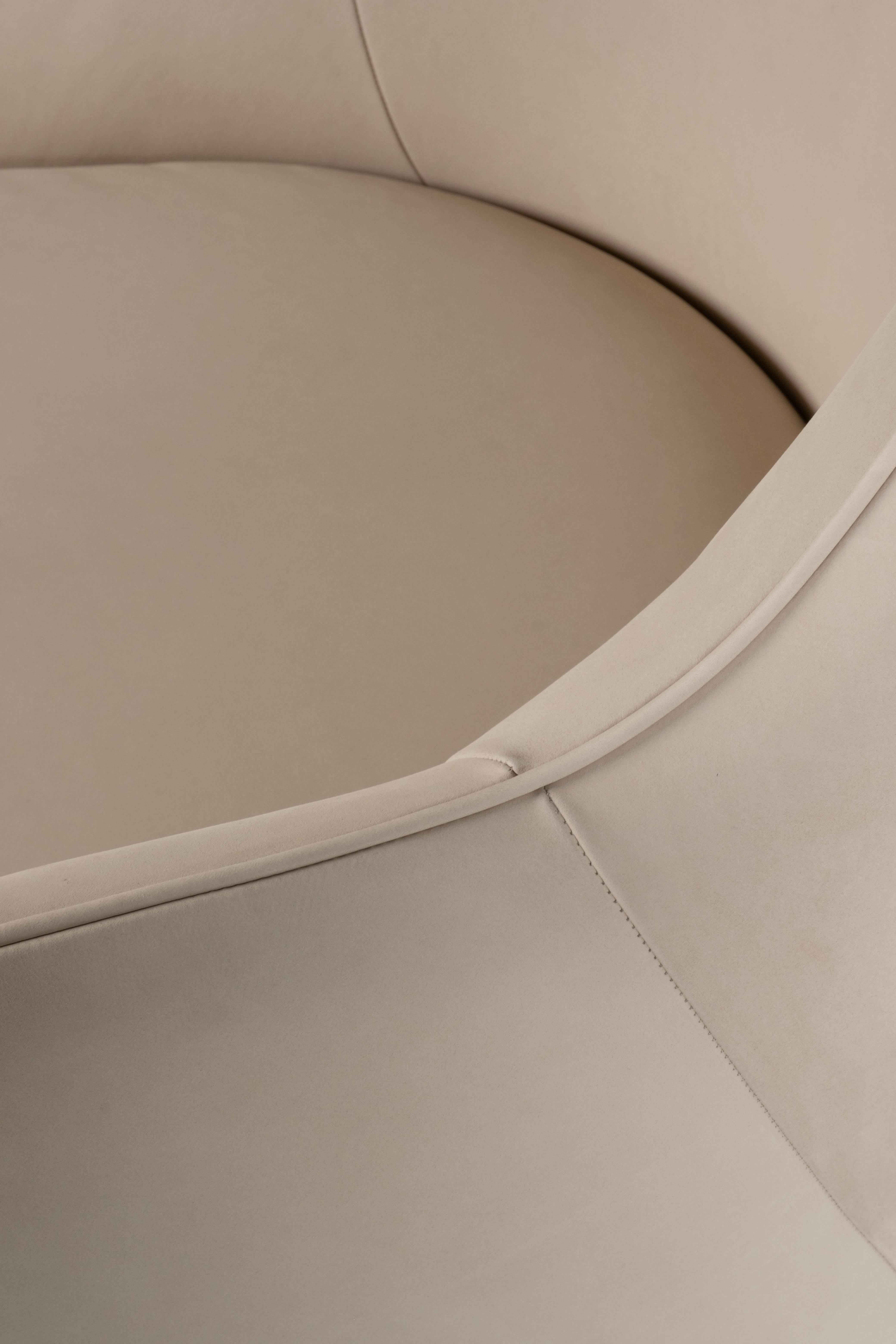 XXIe siècle et contemporain Chaises de salle à manger Modernes Margot, en cuir bouclé, faites à la main au Portugal par Greenapple en vente