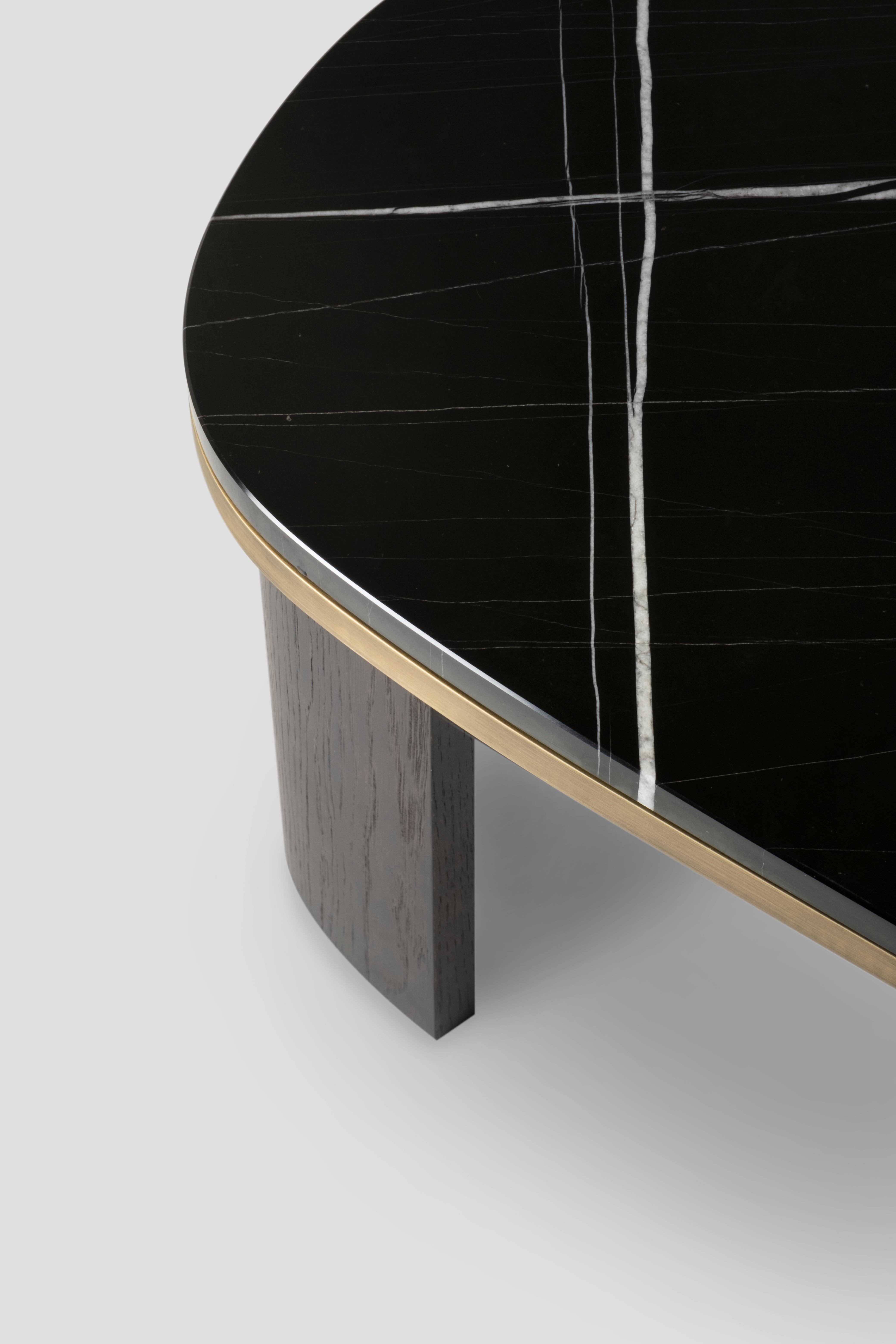 Table basse moderne Armona, laiton marbré Sahara, fabriquée à la main au Portugal par Greenapple en vente 1