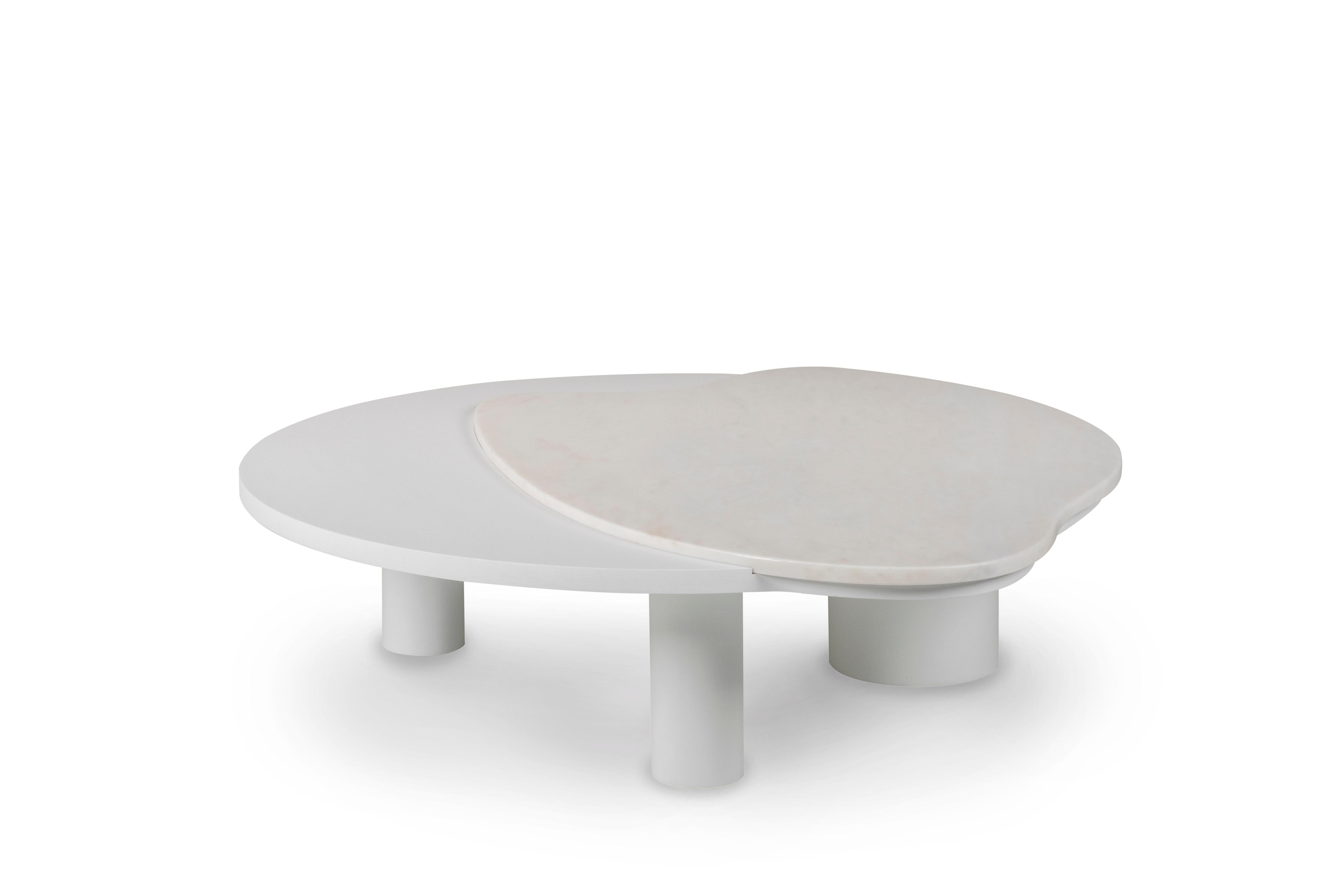 Carrara Marble Organic Modern Bordeira Coffee Table, Marble, Handmade in Portugal by Greenapple For Sale
