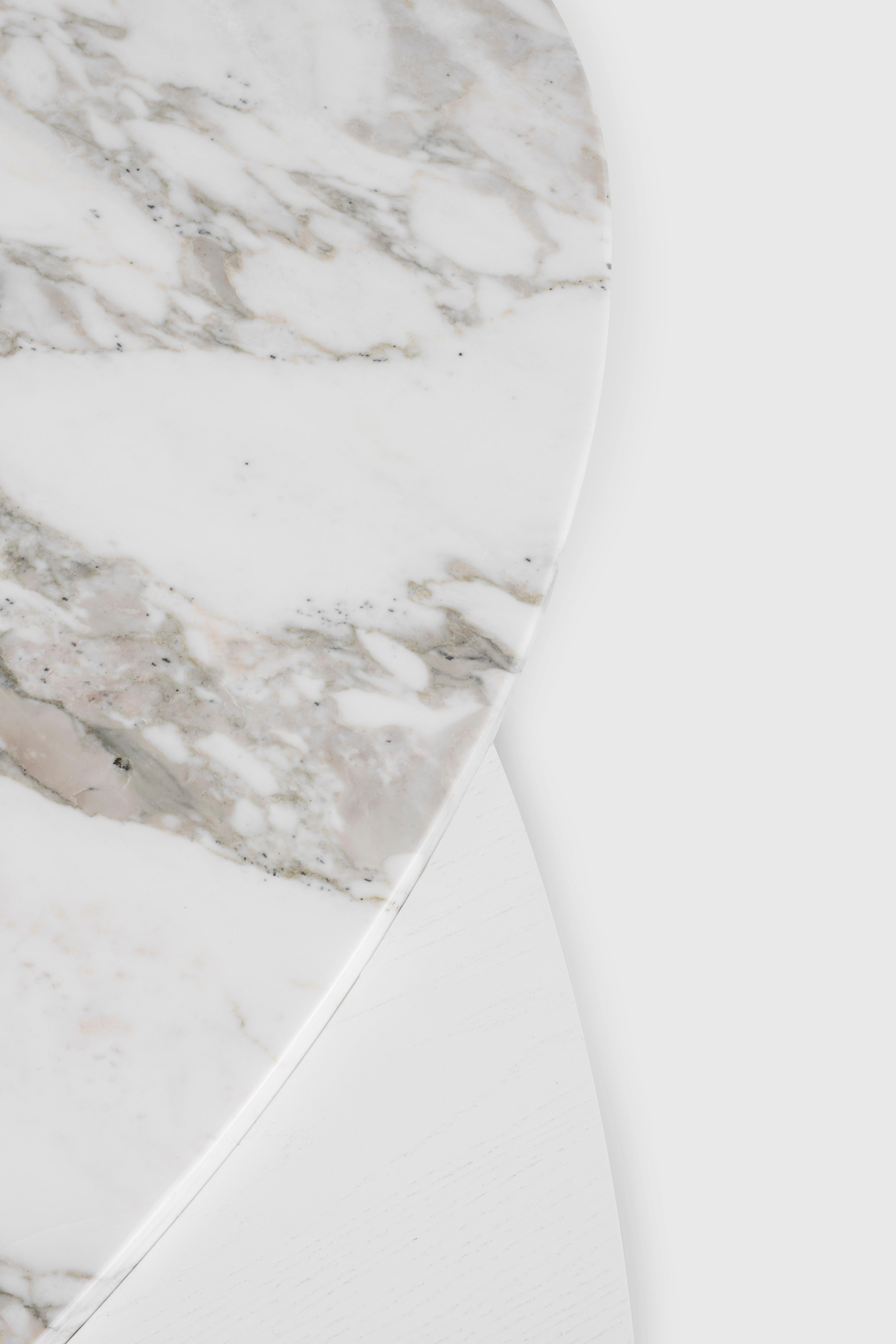 Onyx Tables basses Bordeira, marbre Calacatta, fabriquées à la main au Portugal par Greenapple en vente