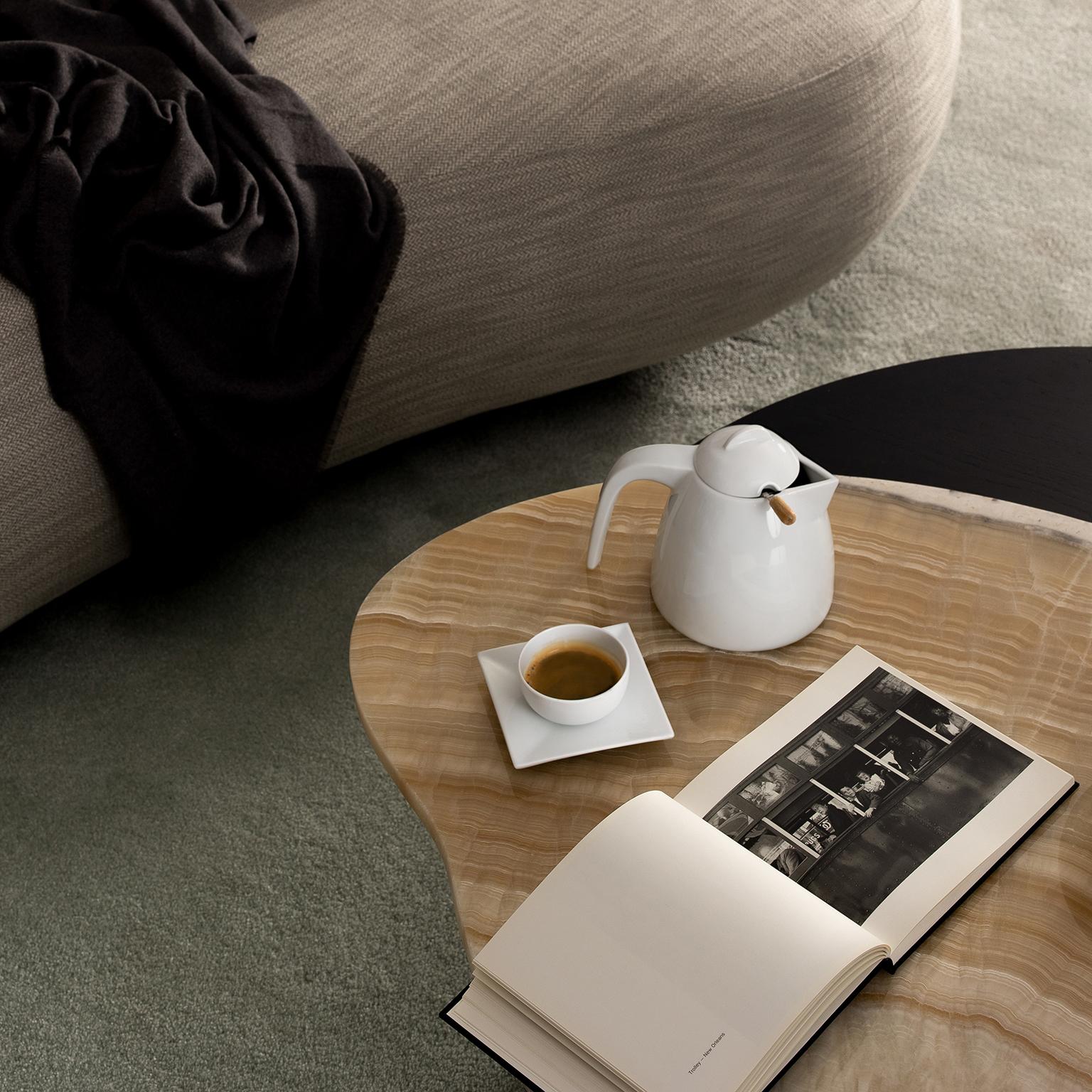 Mesas de centro orgánicas modernas Bordeira, ónix, hechas a mano en Portugal por Greenapple en venta 8