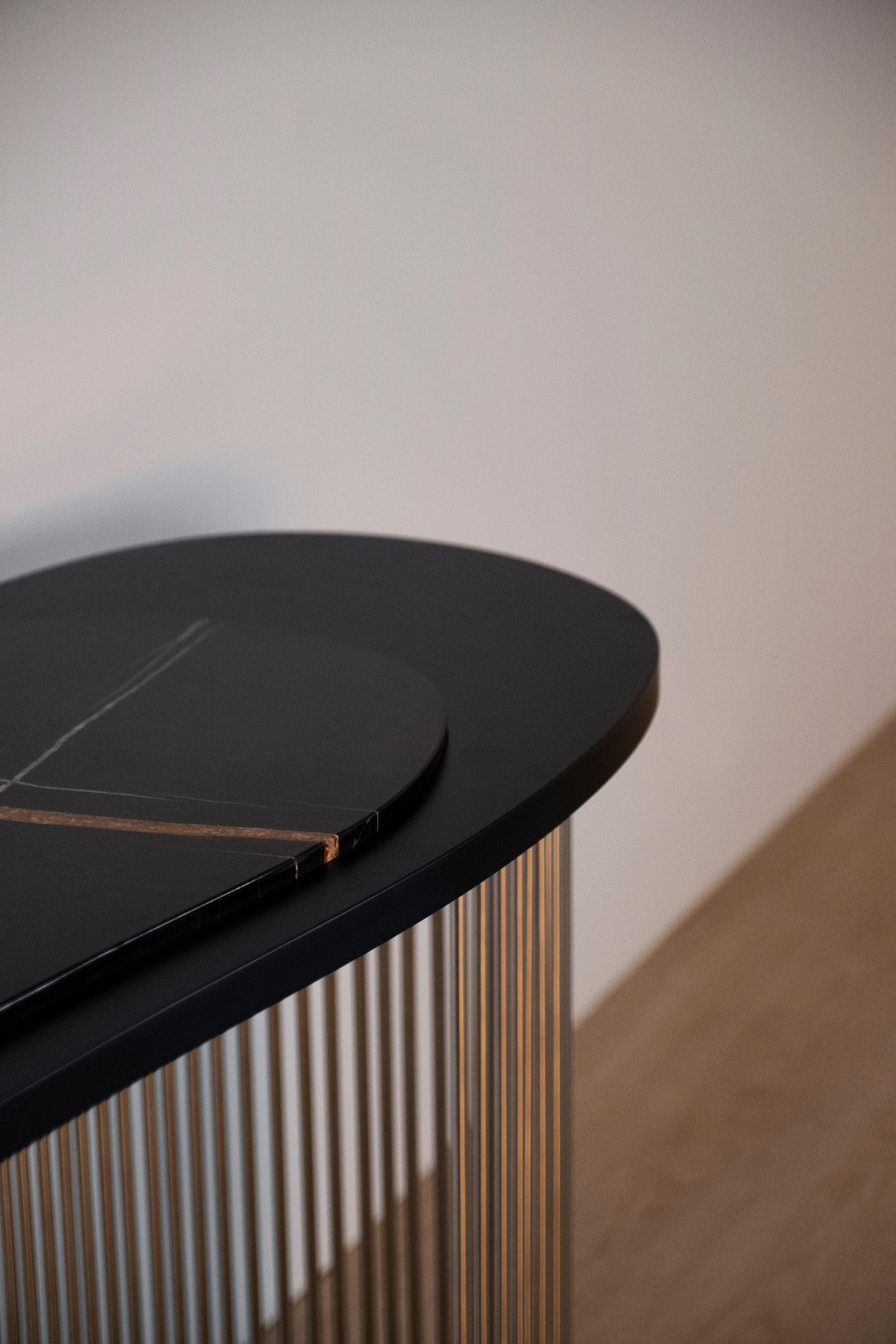 Console Castelo Sahara Noir, en acier inoxydable, fabriquée à la main par Greenapple en vente 8