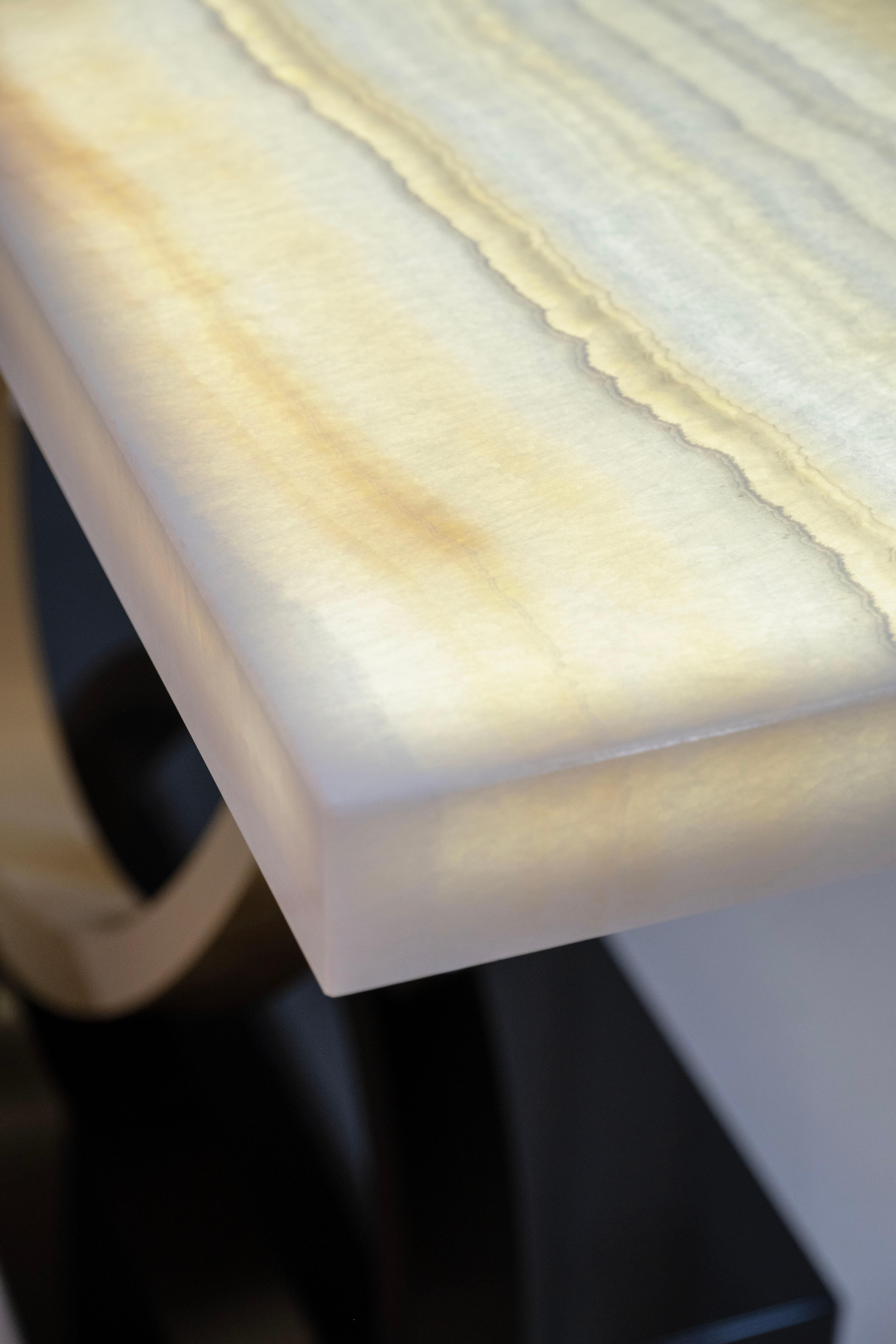Fait main Table console Armilar Art Déco, laiton et onyx, fabriquée à la main au Portugal par Greenapple en vente