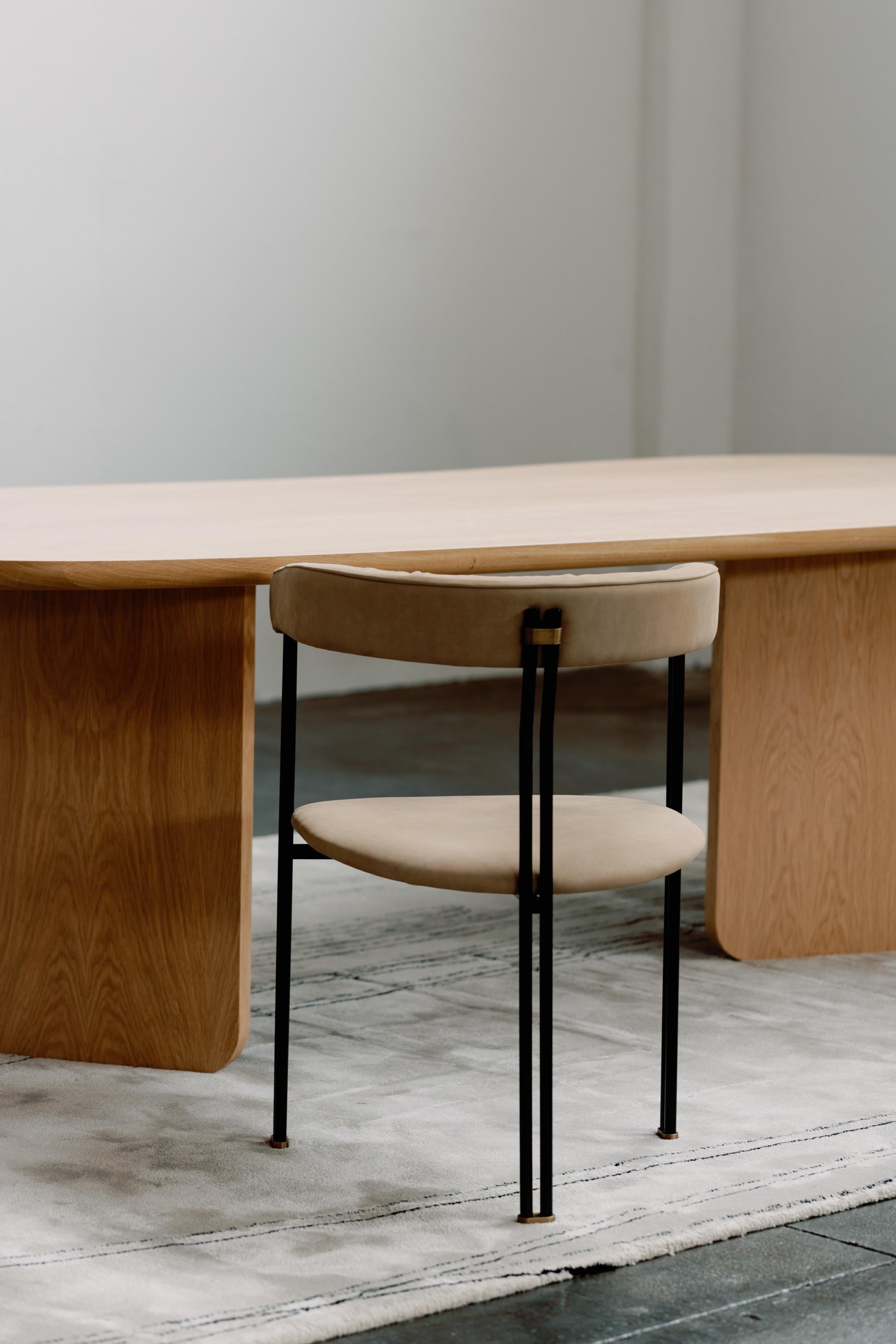 Moderne Table de salle à manger moderne Armona, en chêne américain, fabriquée à la main au Portugal par Greenapple en vente