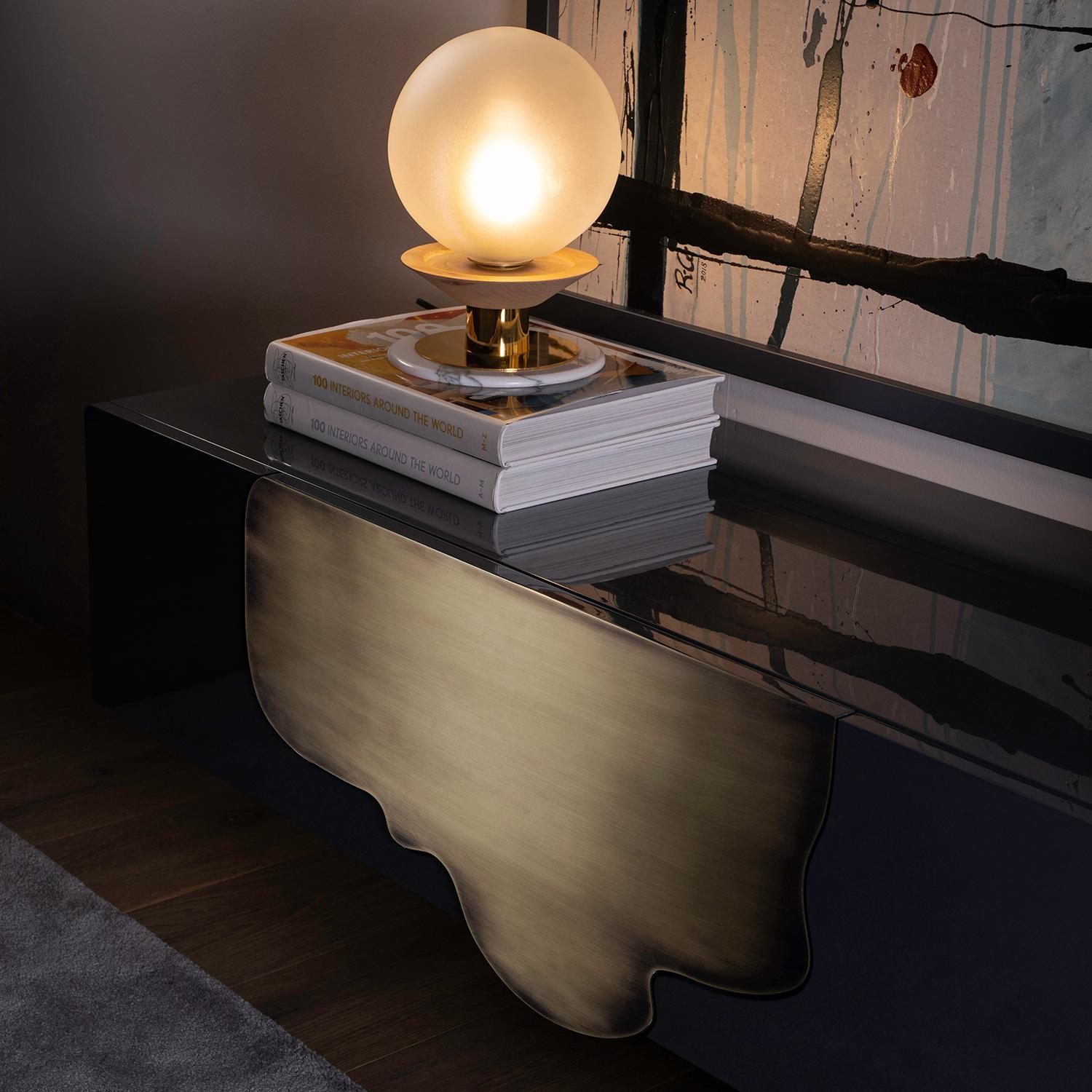 Brossé Modernity lampe de table portable Mill Marble Brass Handmade Portugal Greenapple en vente
