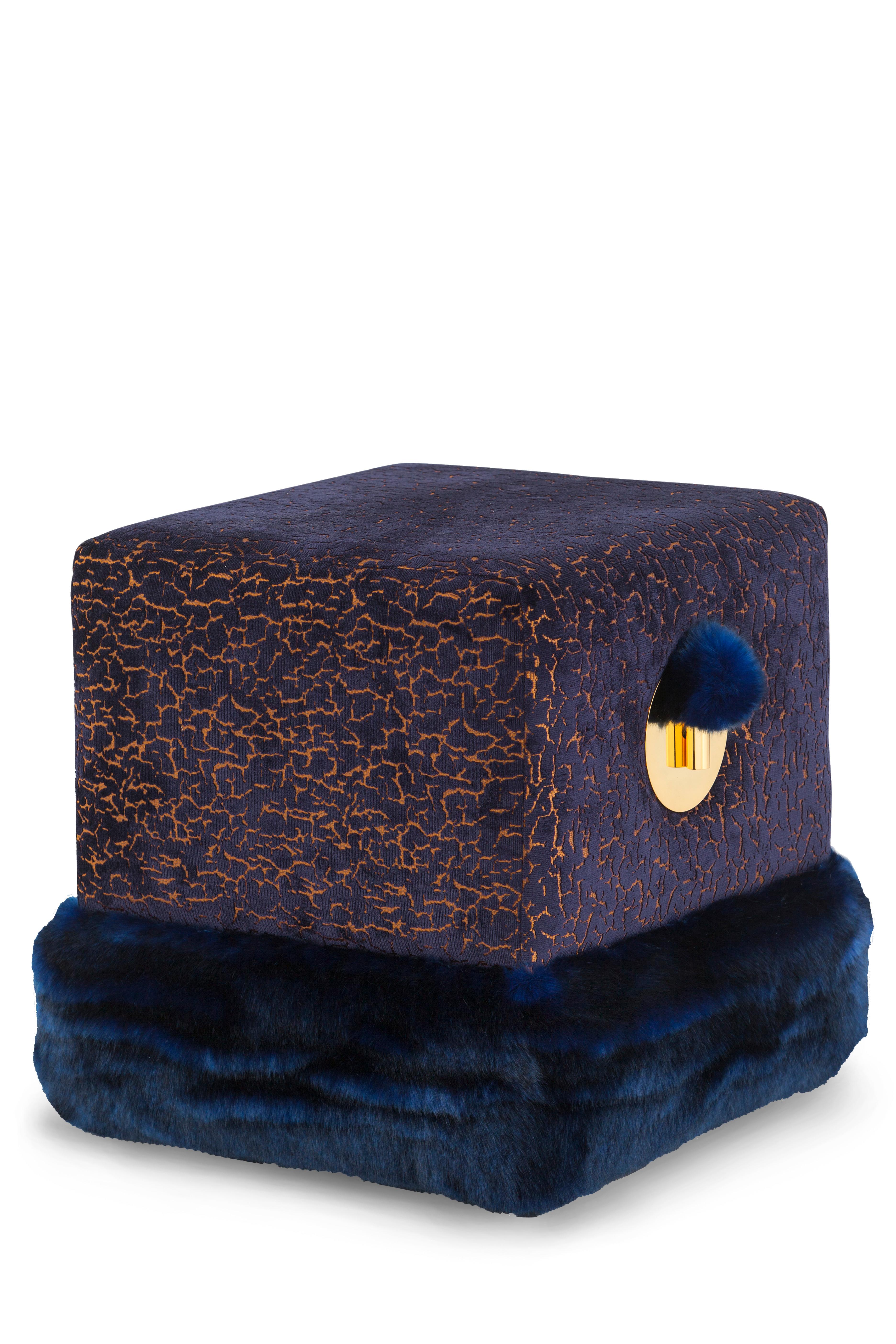 Flox Pouf, Modern Collection, Handcrafted in Portugal - Europe by GF Modern.

A comfy pouf stool with a luxurious touch. Upholstered in blue faux fur and blue velvet jacquard, Flox stands out on its own in any room interior. Destined to beautify