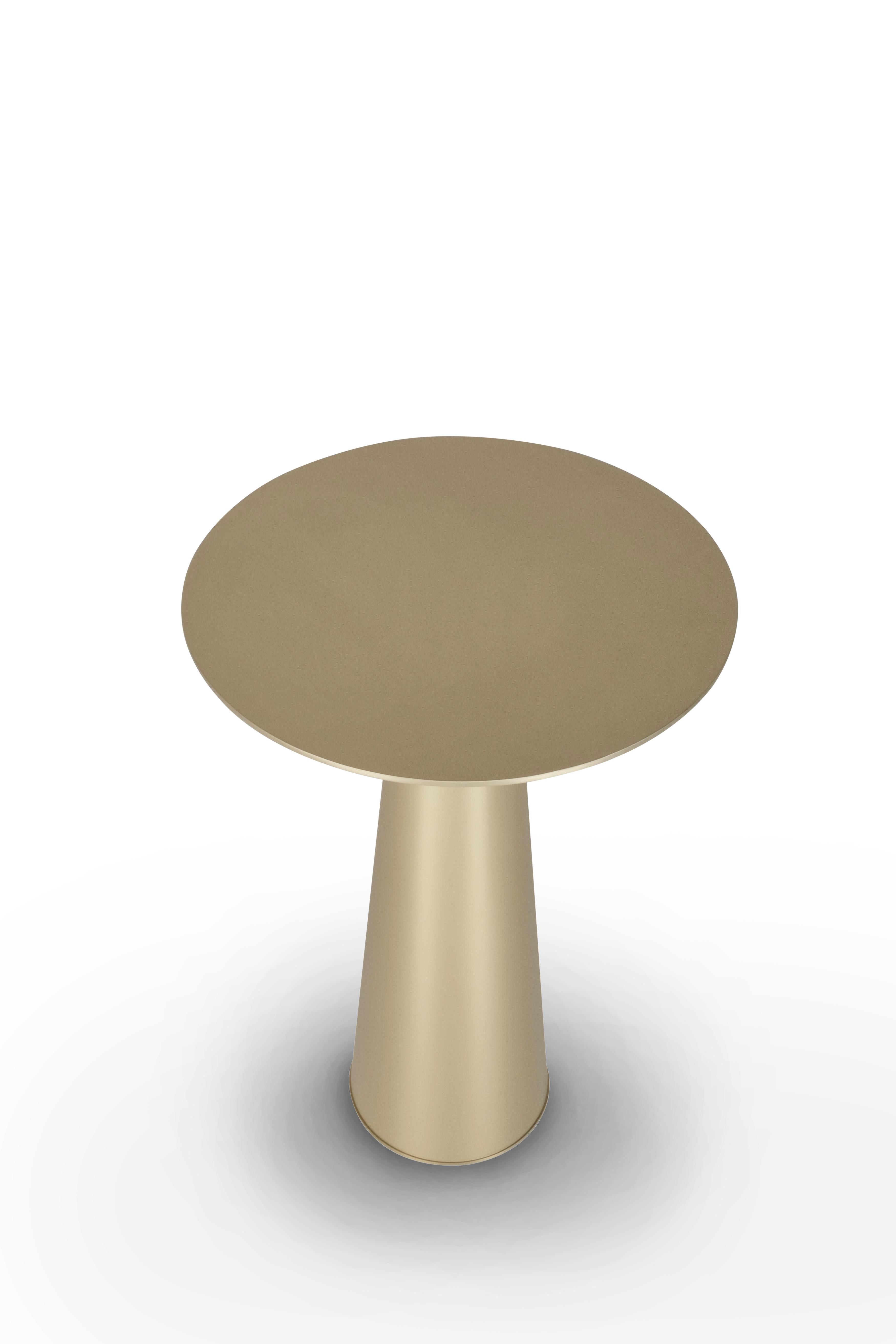 Brossé Table d'appoint moderne Diamant Champagne en acier inoxydable faite à la main Portugal Greenapple en vente