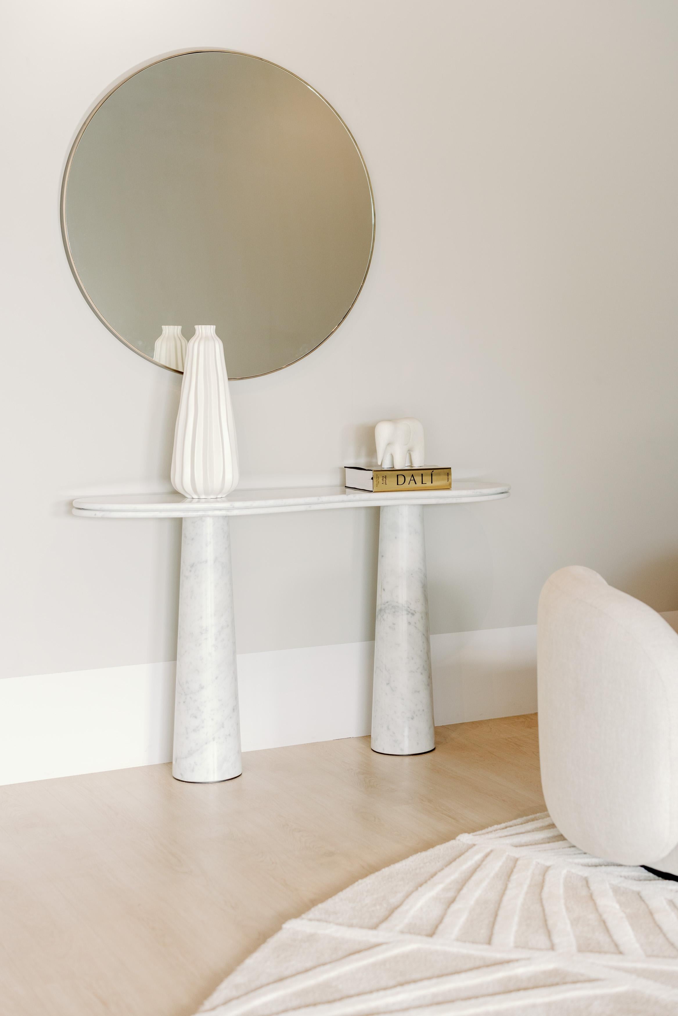 Ferronnerie The Moderns Modernity Miroir mural Avelar Laiton noir Fait main par Greenapple en vente