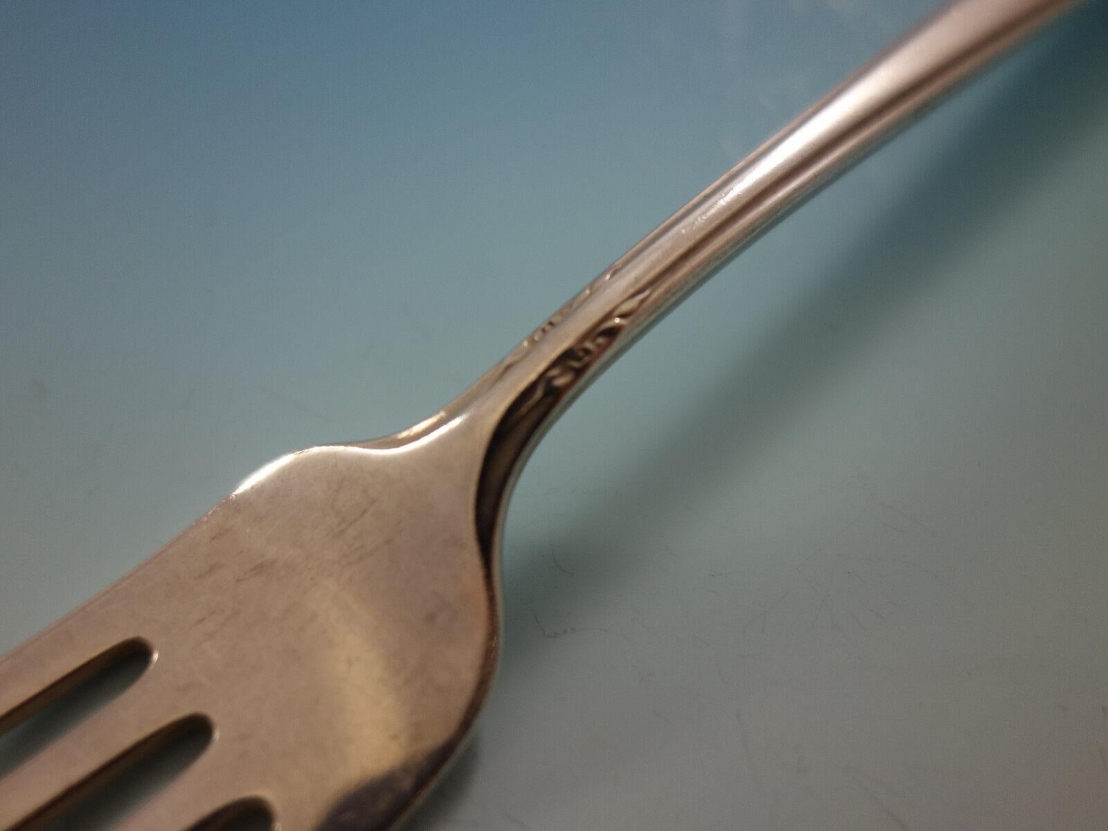 Greenbrier by Gorham Sterling Silver Flatware Set for 8 Service 40 pieces In Excellent Condition For Sale In Big Bend, WI