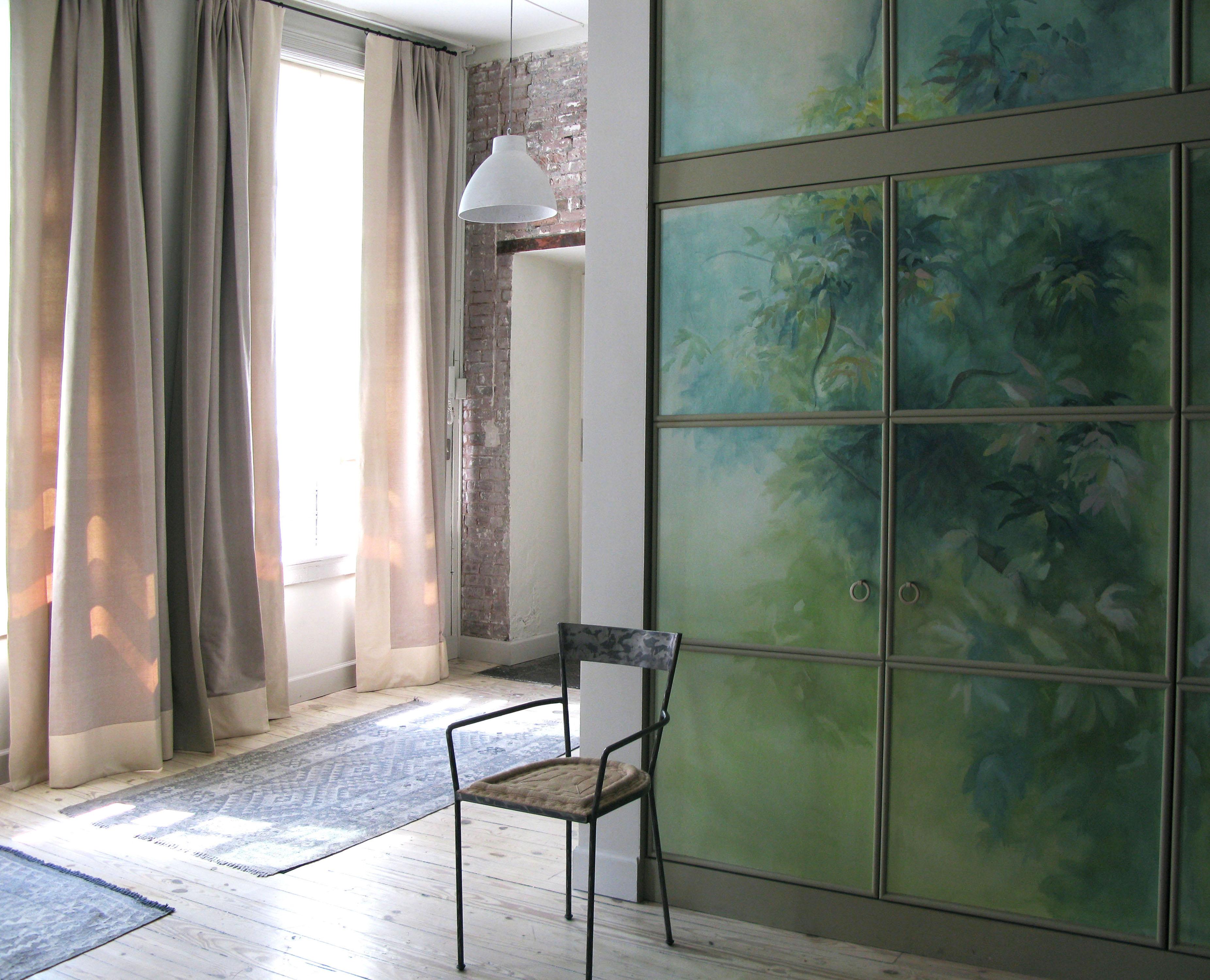 Greenhouse, Hand Painted Wallpaper - Made in Italy - customizable In New Condition For Sale In Milan, IT