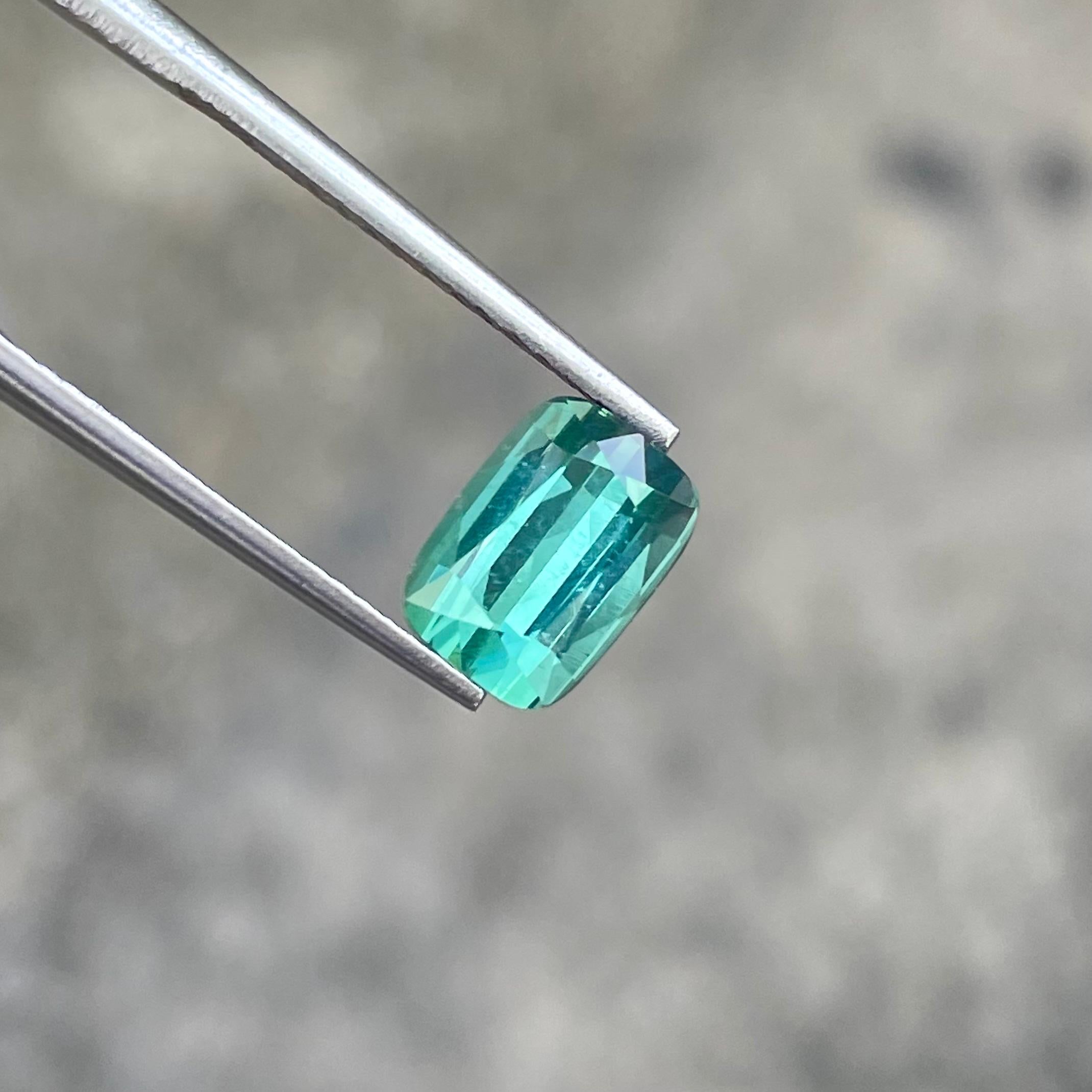 Greenish Blue Hued Tourmaline 2.20 Carats Cushion Cut Natural African Gemstone In New Condition For Sale In Bangkok, TH