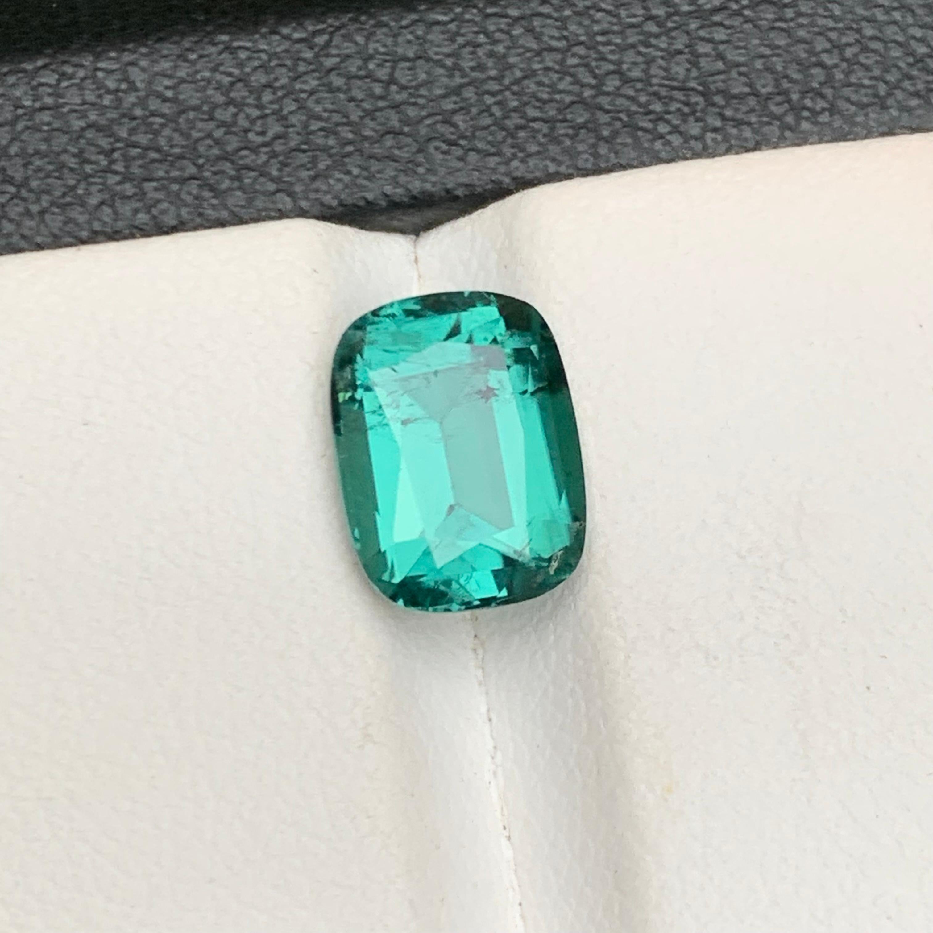 Contemporary Greenish Blue Natural Tourmaline Ring Loose Gemstone 2.95 Ct Cushion Cut-Jewelry For Sale