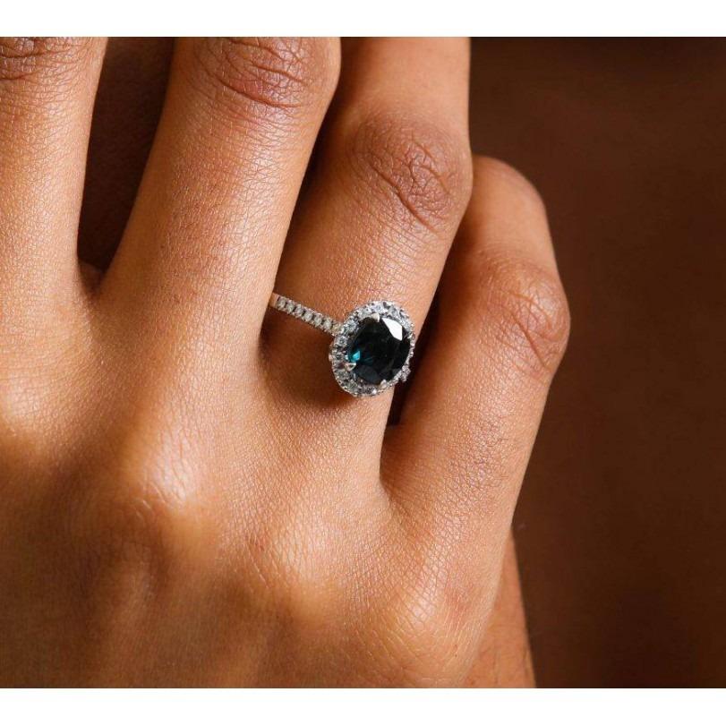 Round Cut Greenish Blue Sapphire And Diamond 2.36ct Ring For Sale