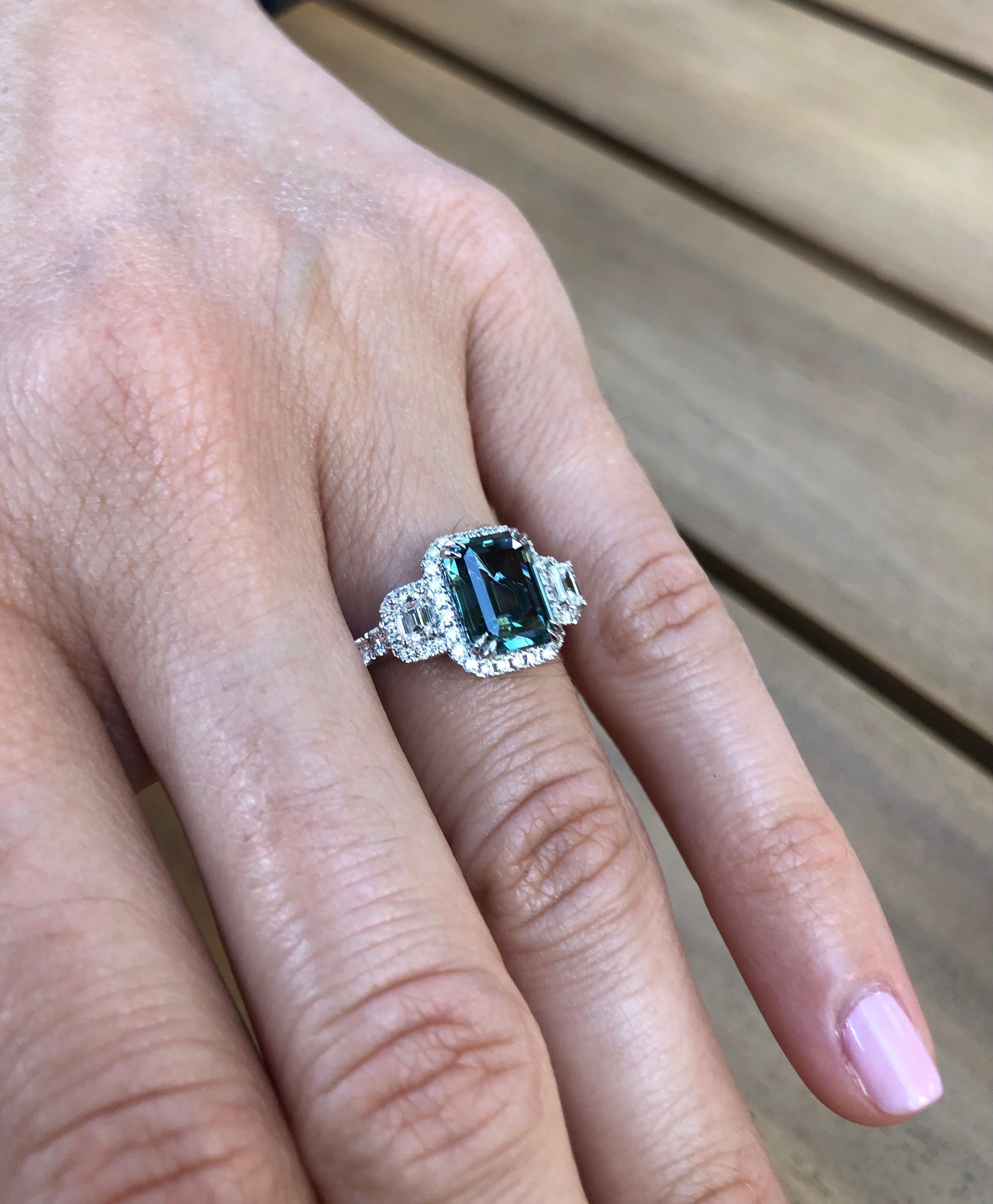 Women's Greenish Blue Teal Sapphire Ring 2.92 Carat Emerald Cut