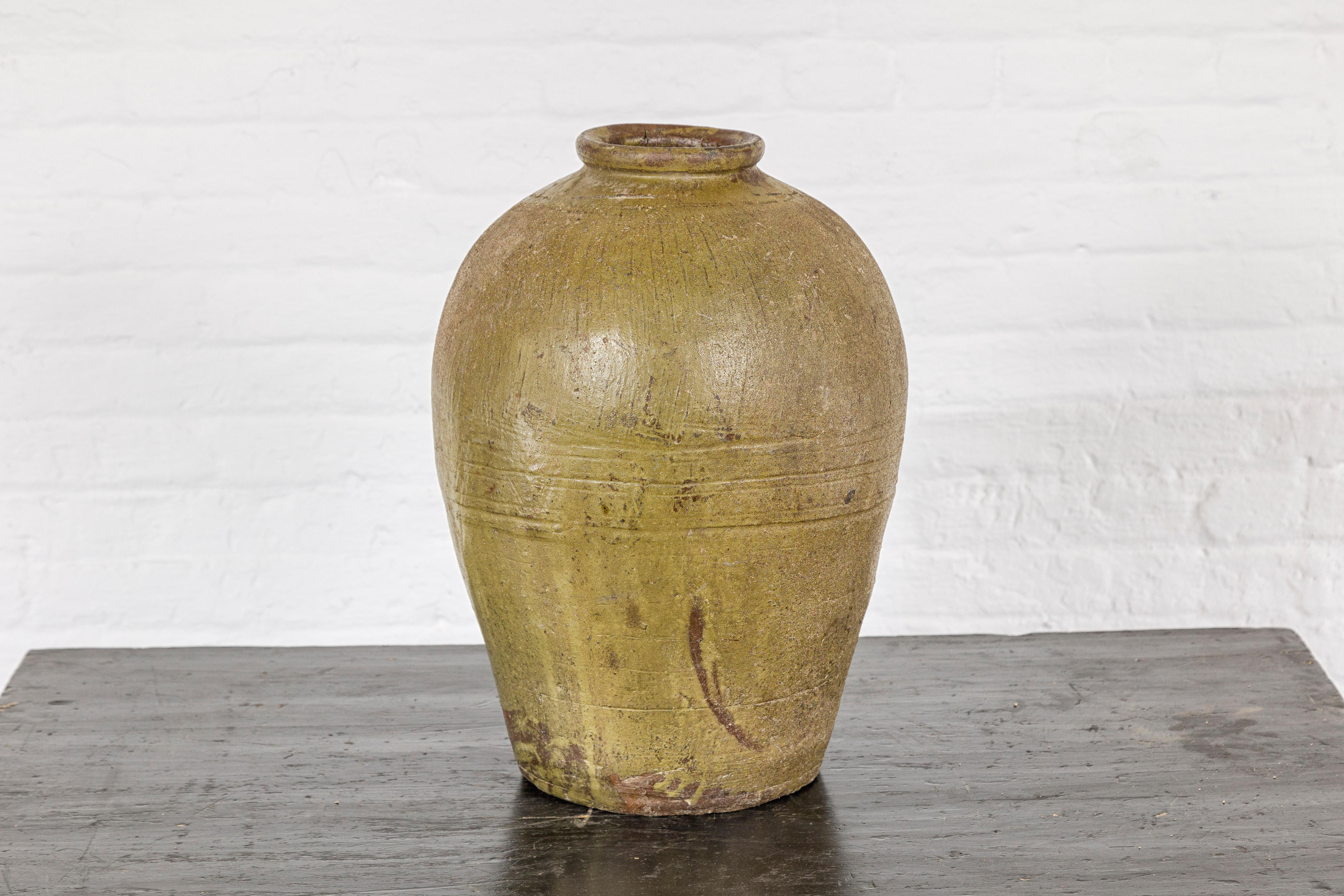 Chinois Vase en céramique vintage émaillée brun-vert - Country Collection en vente