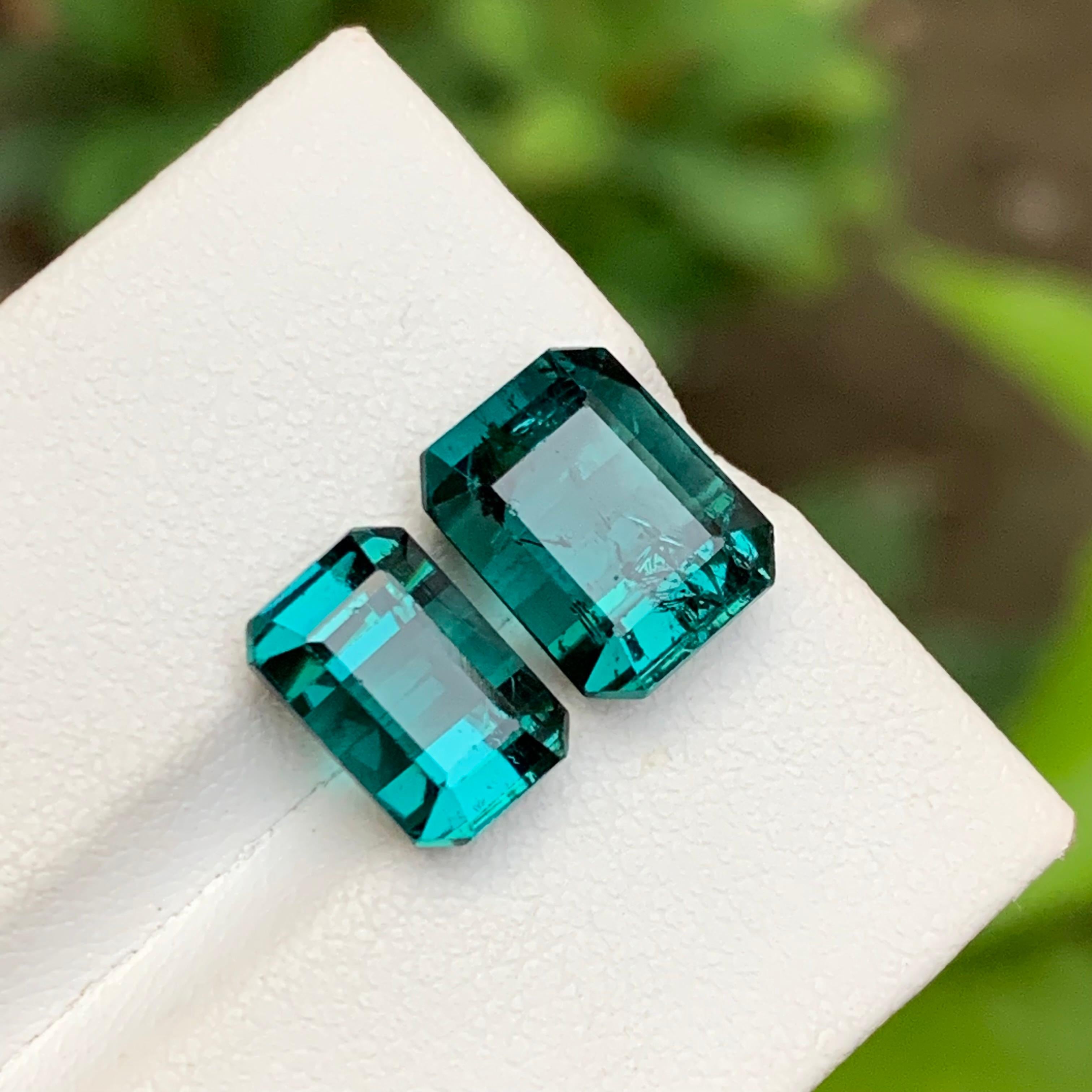 Greenish Hue Blue Natural Tourmaline Gemstones 8.75 Ct Emerald Cut  Ring, Jewel For Sale 4