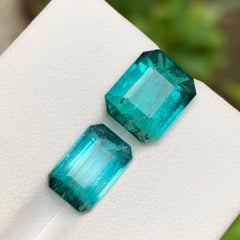 Vert bleu néon et bicolore Tourmaline Naturelle 6.60 Ct Emerald Cut