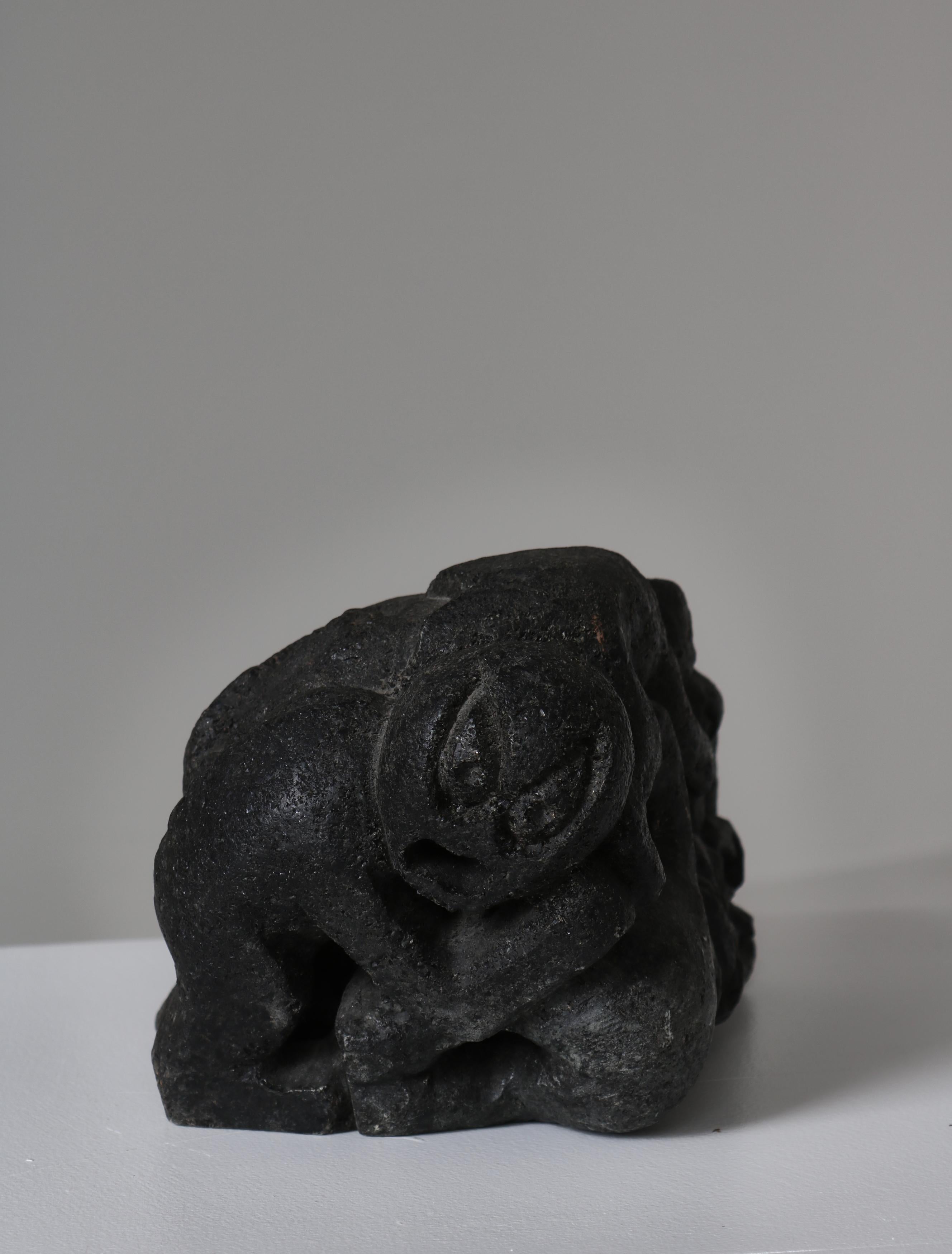 Greenlandic Inuit 