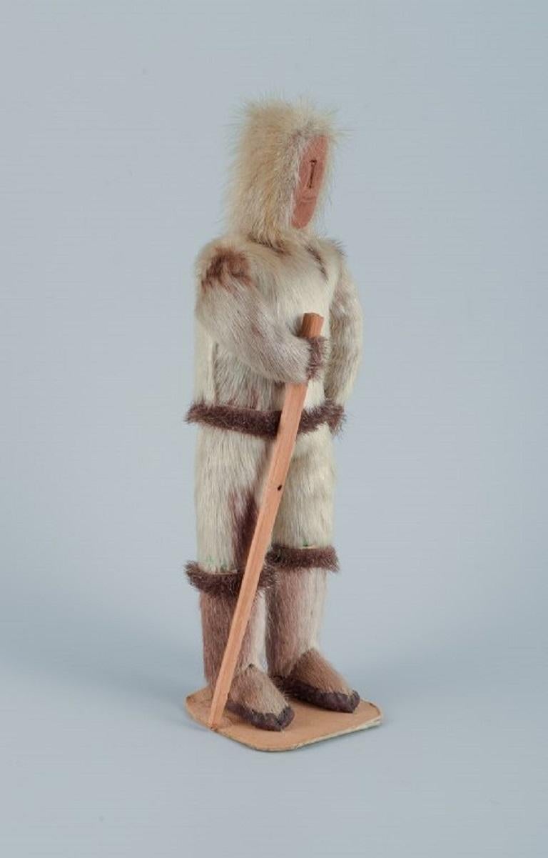 Greenlandica. Wooden figure. Inuit in traditional clothes.
Approx. 1960s/70s.
In perfect condition.
Dimensions: W 12.0 x H 27.5 cm.