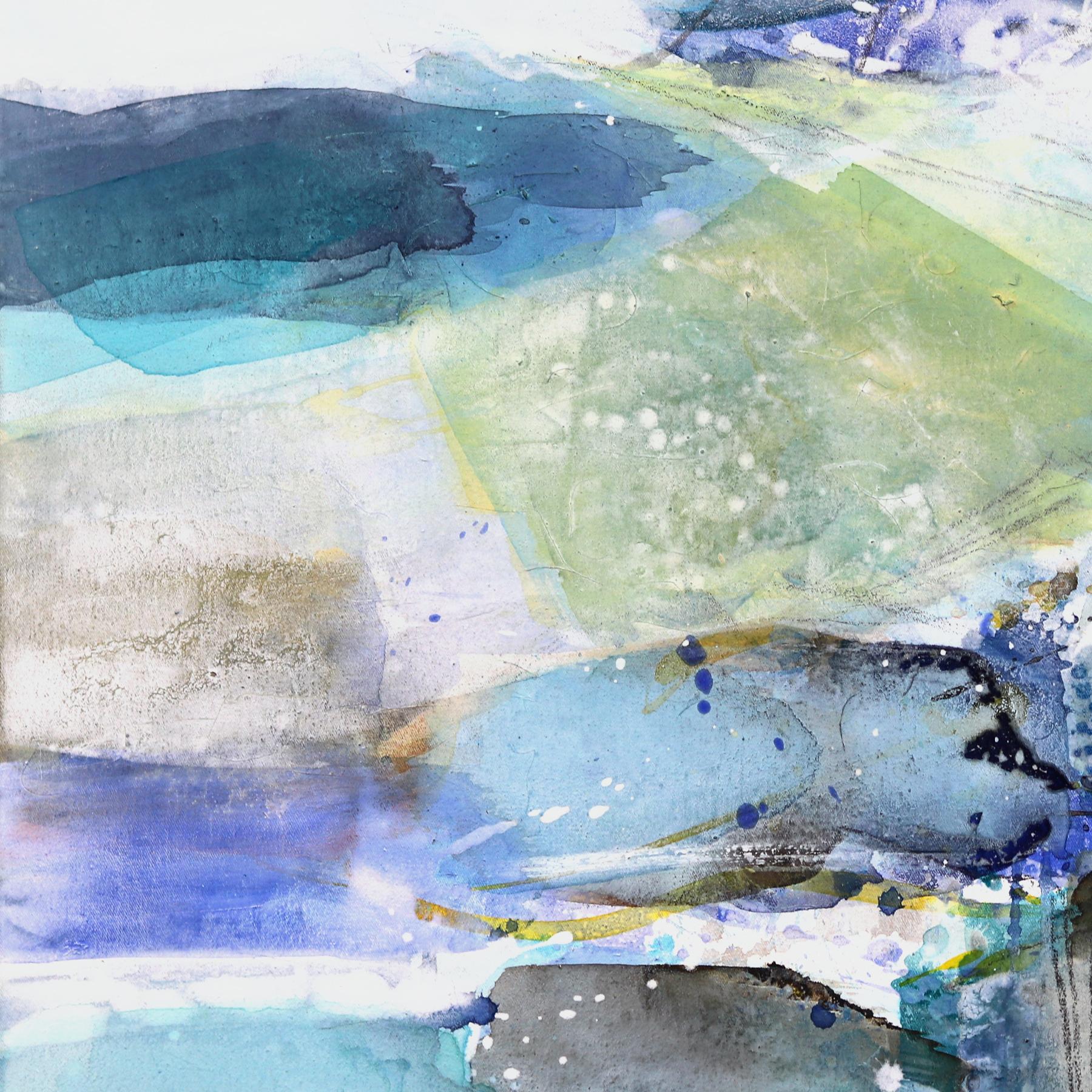 Lago de montaña - Paisaje abstracto en capas de color azul - Painting Abstracto de Greet Helsen