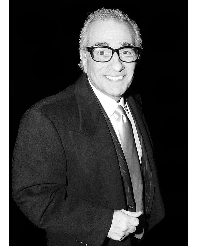 Black and White Photograph Greg Brennan - Martin Scorcese à Londres, 2004