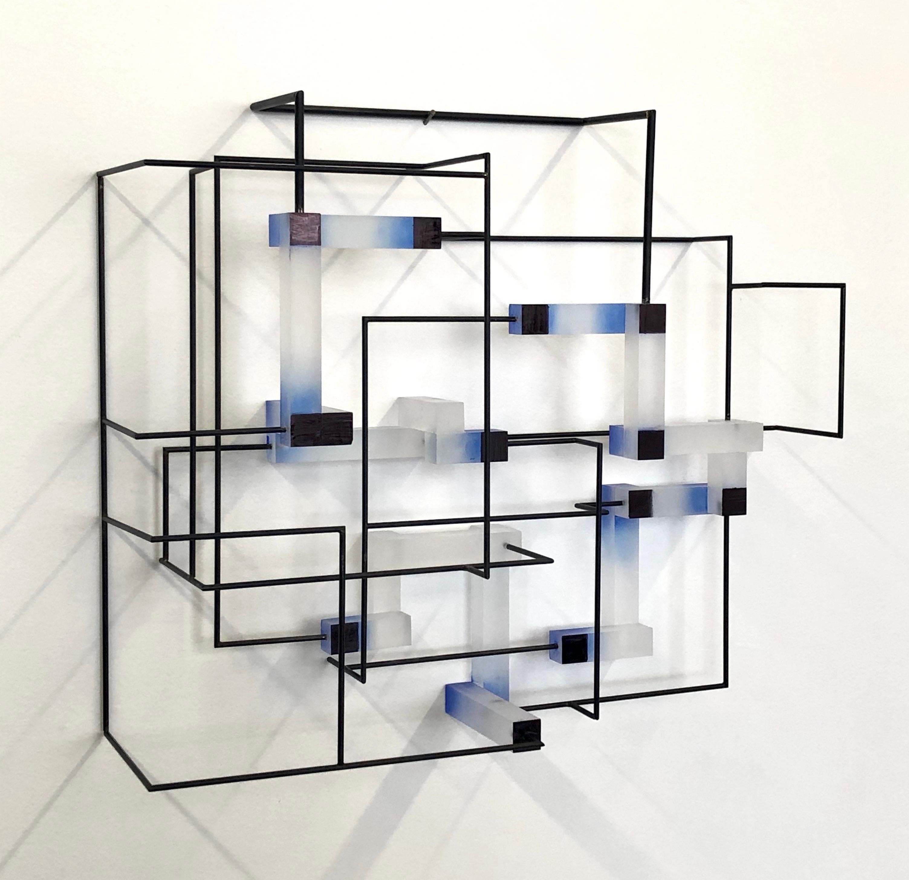Zeitgenössische moderne abstrakte geometrische Skulptur in Blau (Geometrische Abstraktion), Sculpture, von Greg Chann