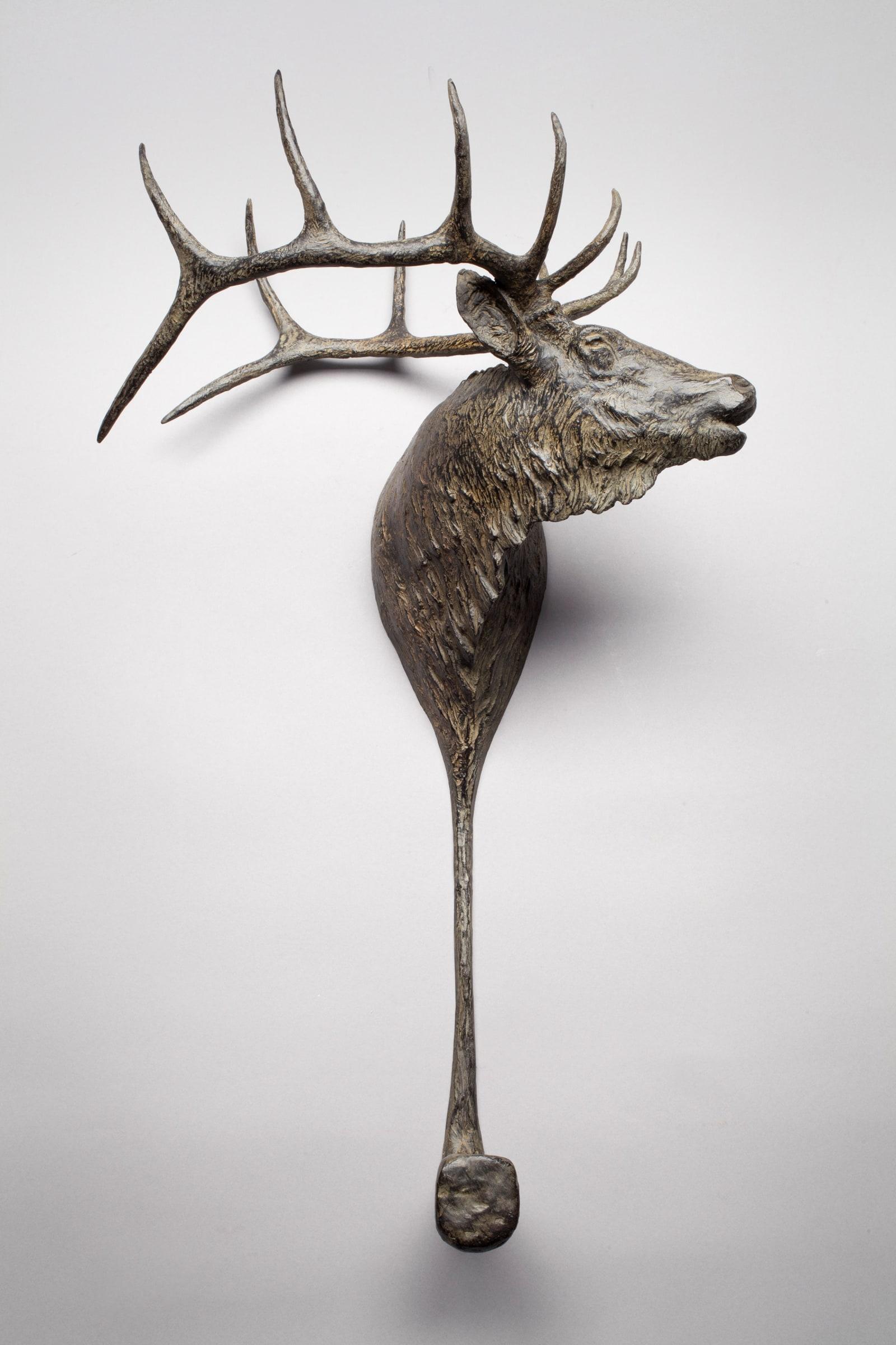 Legname scuro - Sculpture di Greg Kelsey