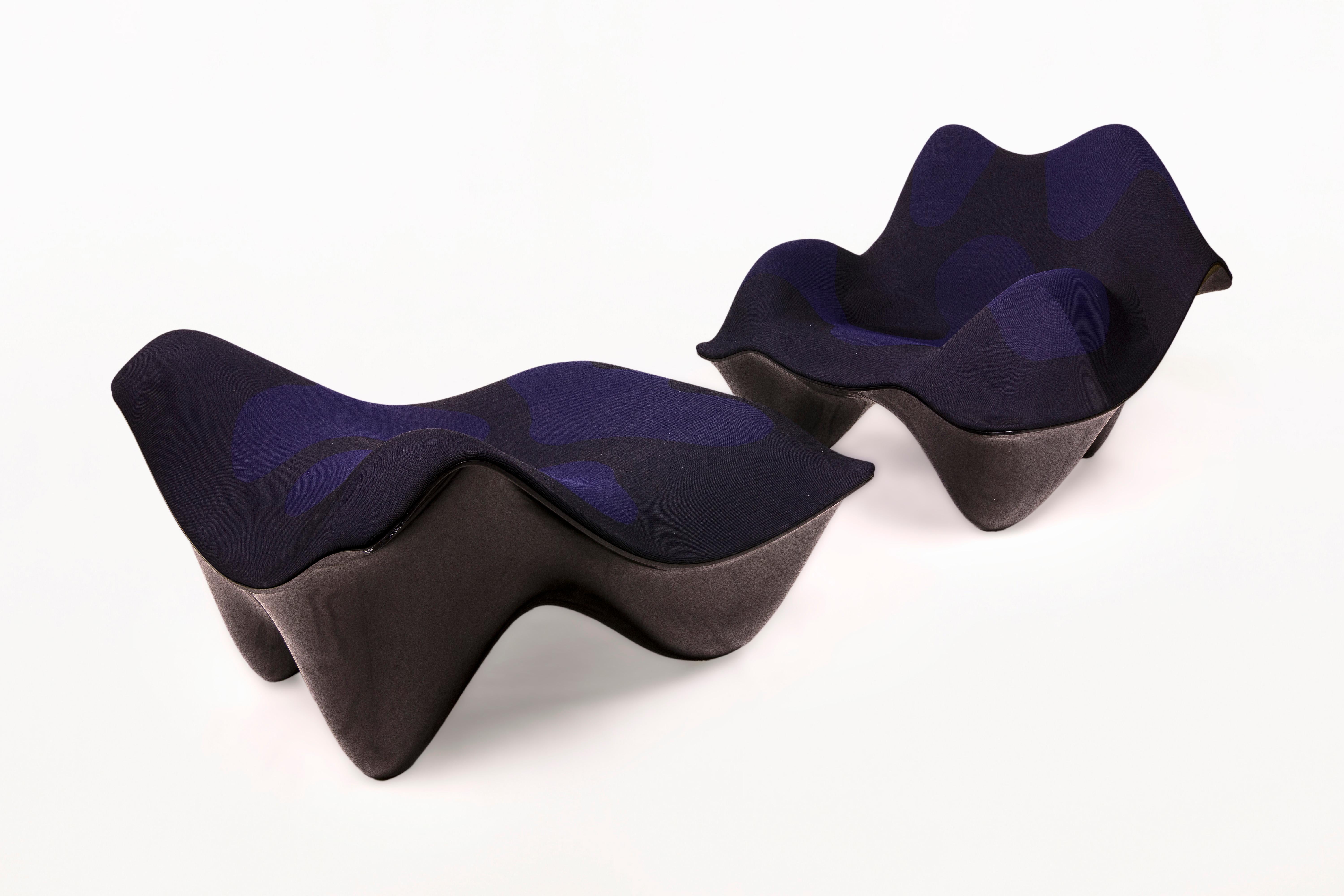 Stuhl „Ravioli“ und Ottomane „Ravioli“ von Greg Lynn, Schweiz (Moderne) im Angebot
