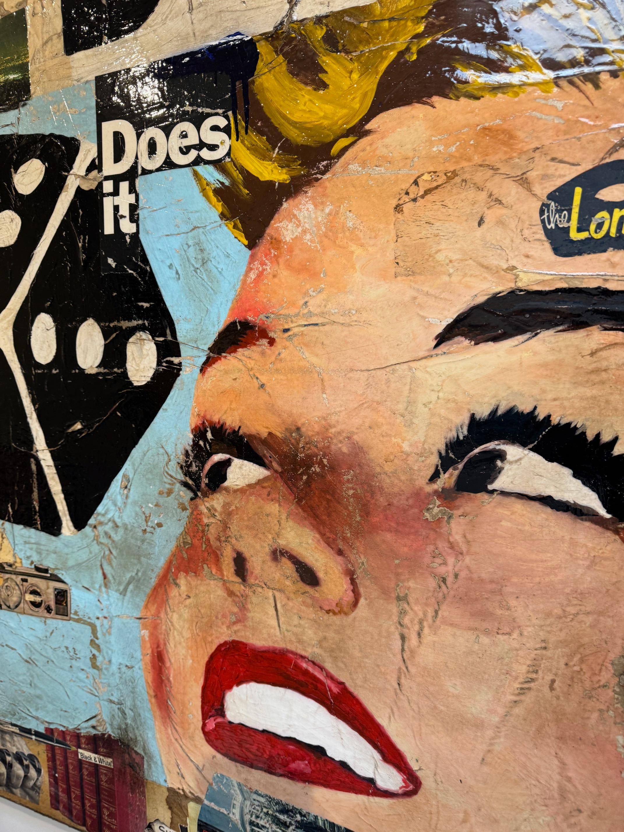 Mixed Media, Collage einer weiblichen Figur mit Text_Pop Art_Holiday von Greg Miller im Angebot 2