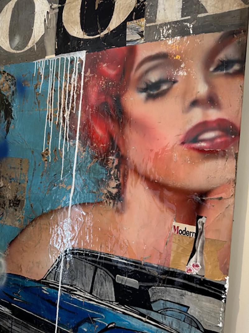 Mixed Media, Collage einer weiblichen Figur mit Text_Pop Art_Look von Greg Miller im Angebot 3