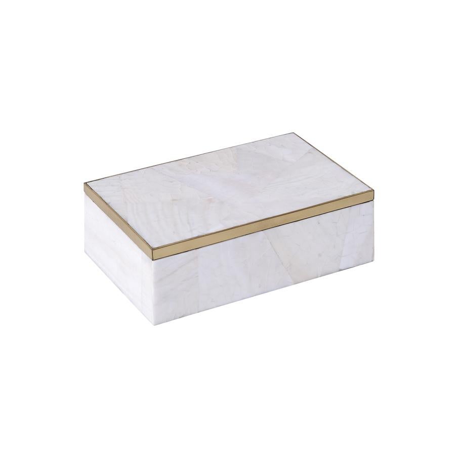 The Egon box from Greg Natale harnesses the natural beauty of dyed shell and marries it with the elegance of brass to create a truly unique addition to your home. Interiors and base are lined with elegant black velvet. Each piece from Greg Natale's