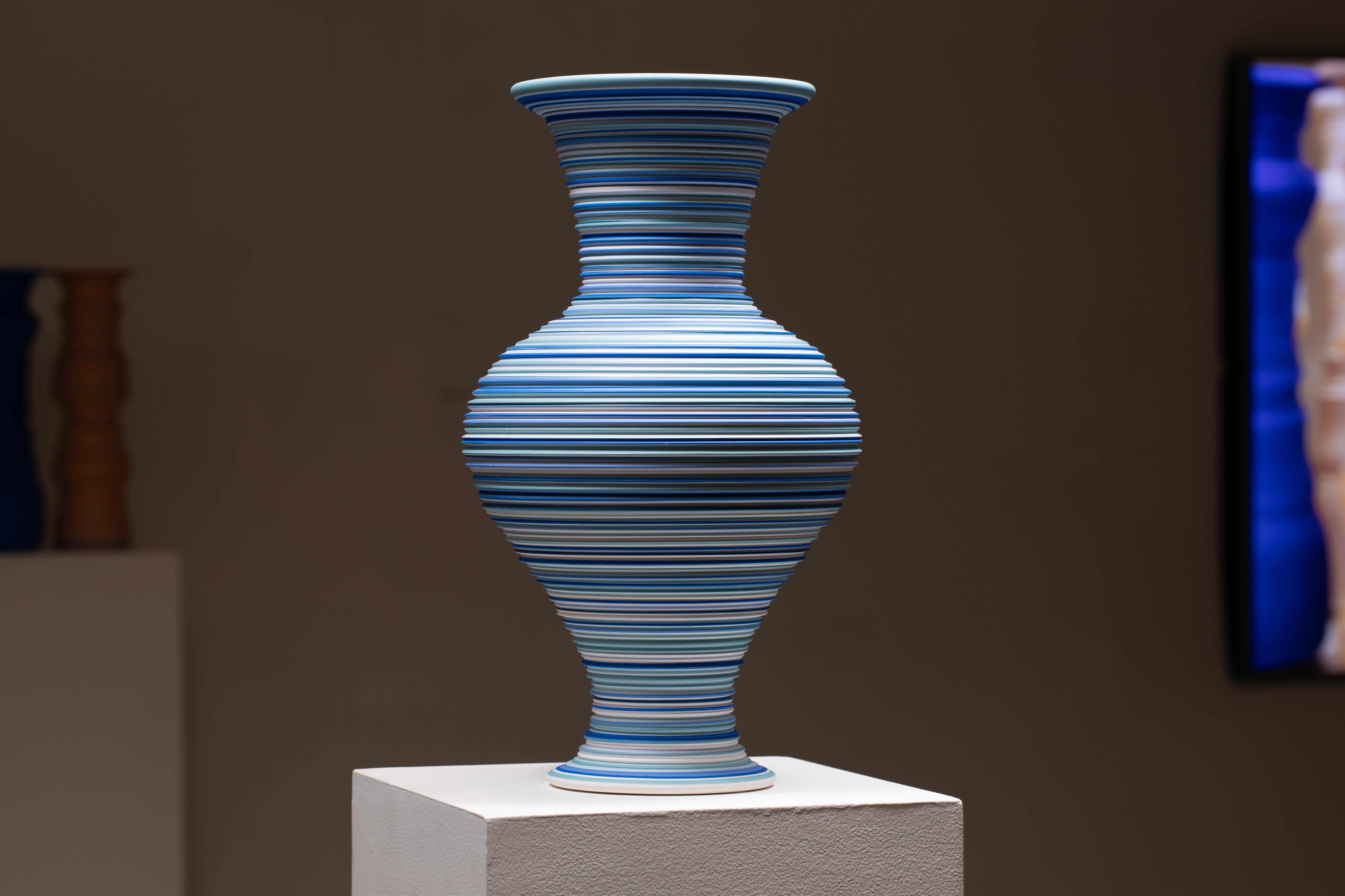 Greg Payce Figurative Sculpture - Bleur
