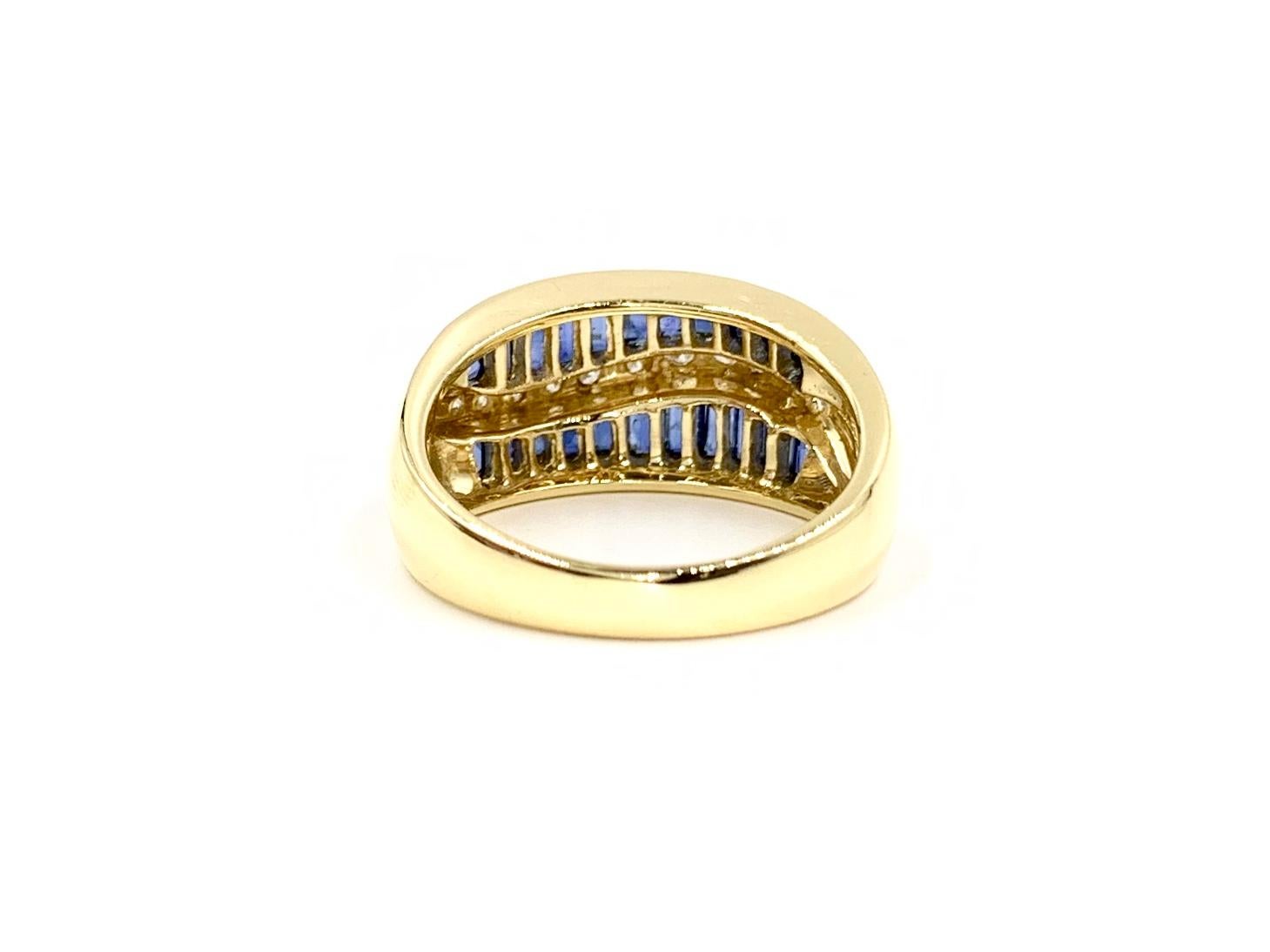 Gregg Ruth 18 Karat Blue Sapphire and Diamond Wide Ring In Good Condition For Sale In Pikesville, MD