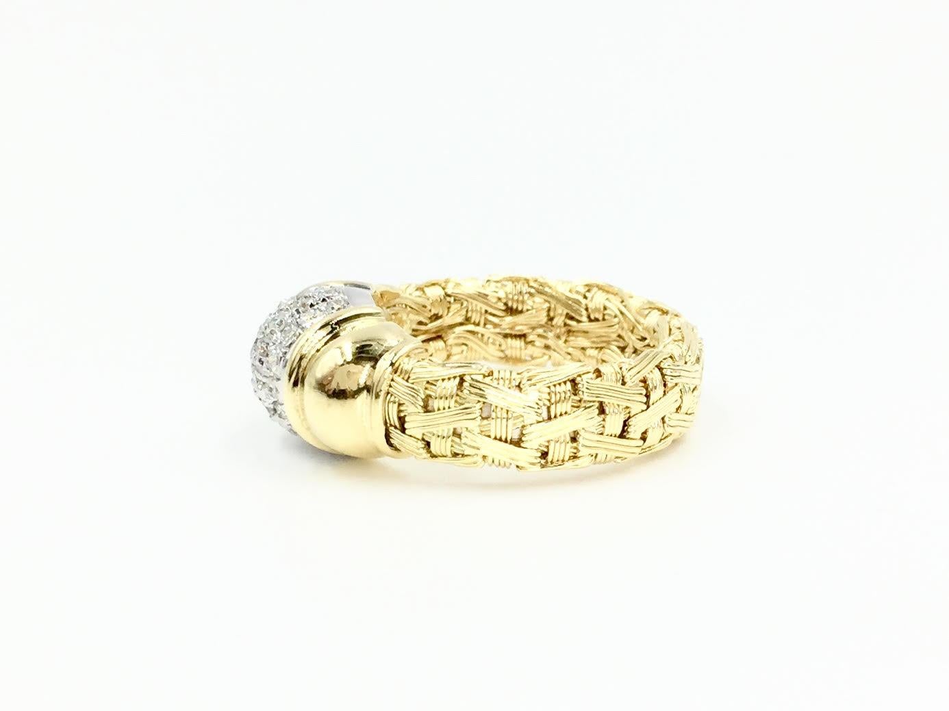 Gregg Ruth 18 Karat Woven Ring with Pavé Diamonds In New Condition For Sale In Pikesville, MD