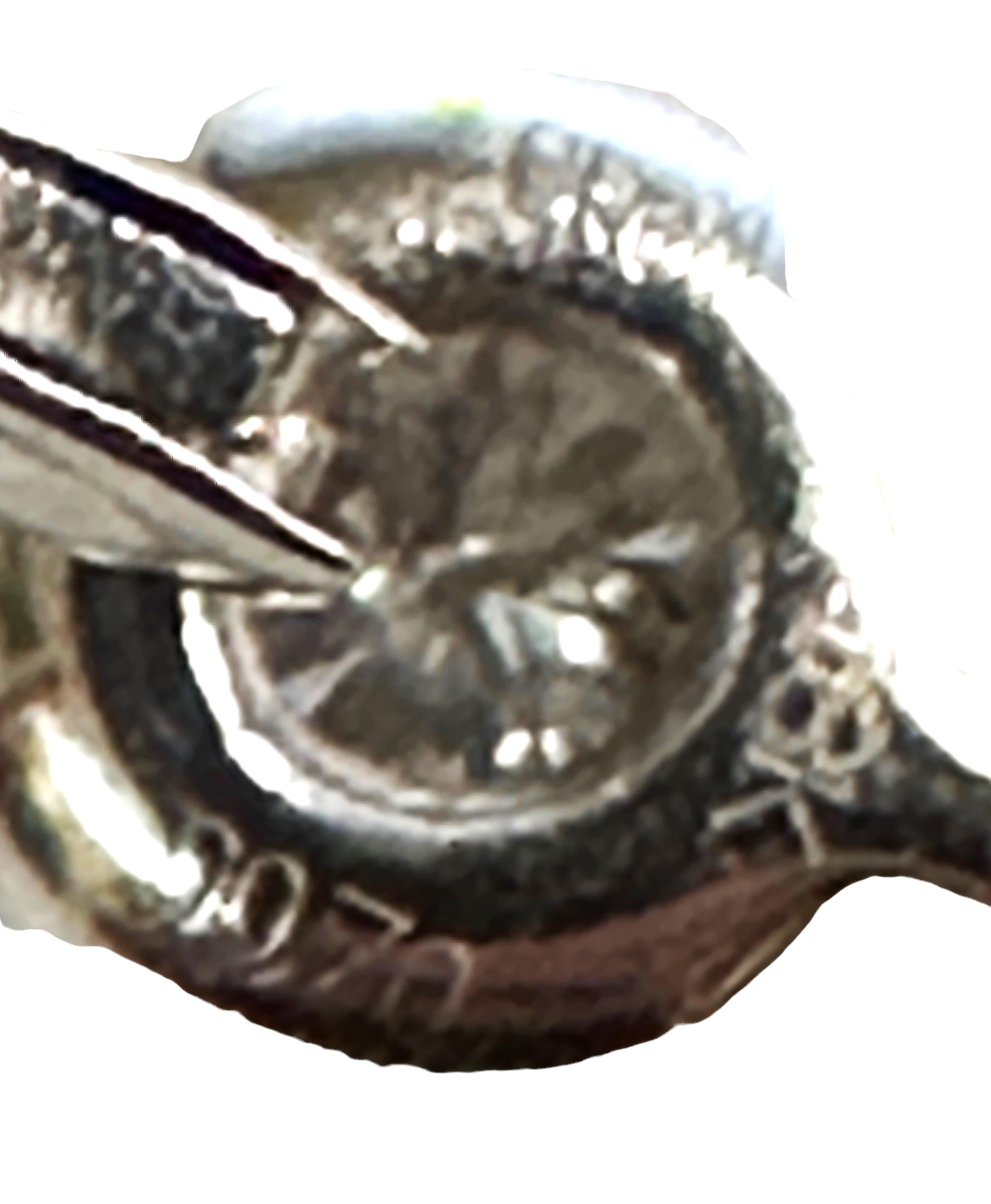 Ohrhänger aus 18 Karat Weißgold mit Diamanten von Gregg Ruth mit Bewertung 4