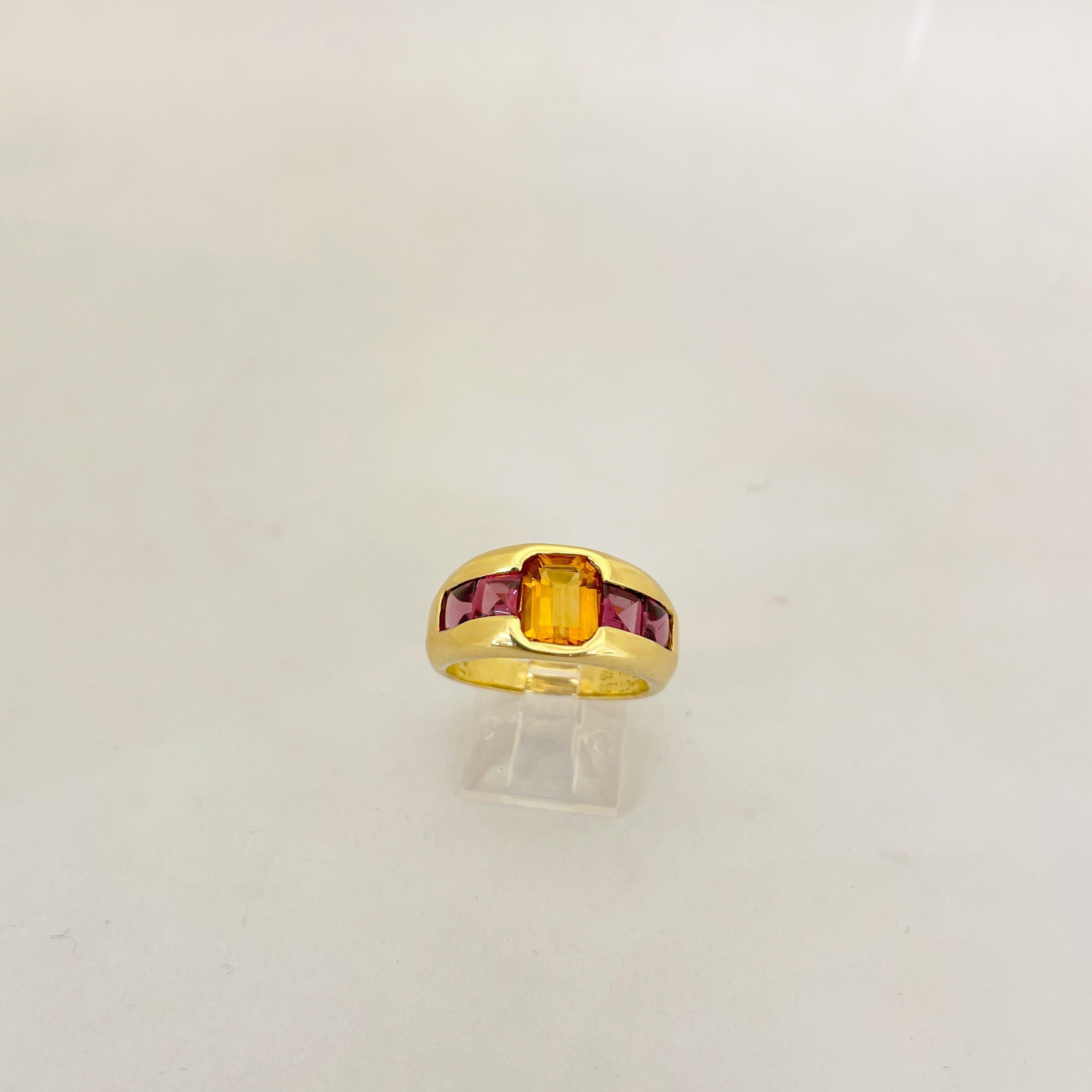 Gregg Ruth 18KT Yellow Gold Ring with 1.34Ct. Citrine Center & 1.59Ct. Rhodolite For Sale 2