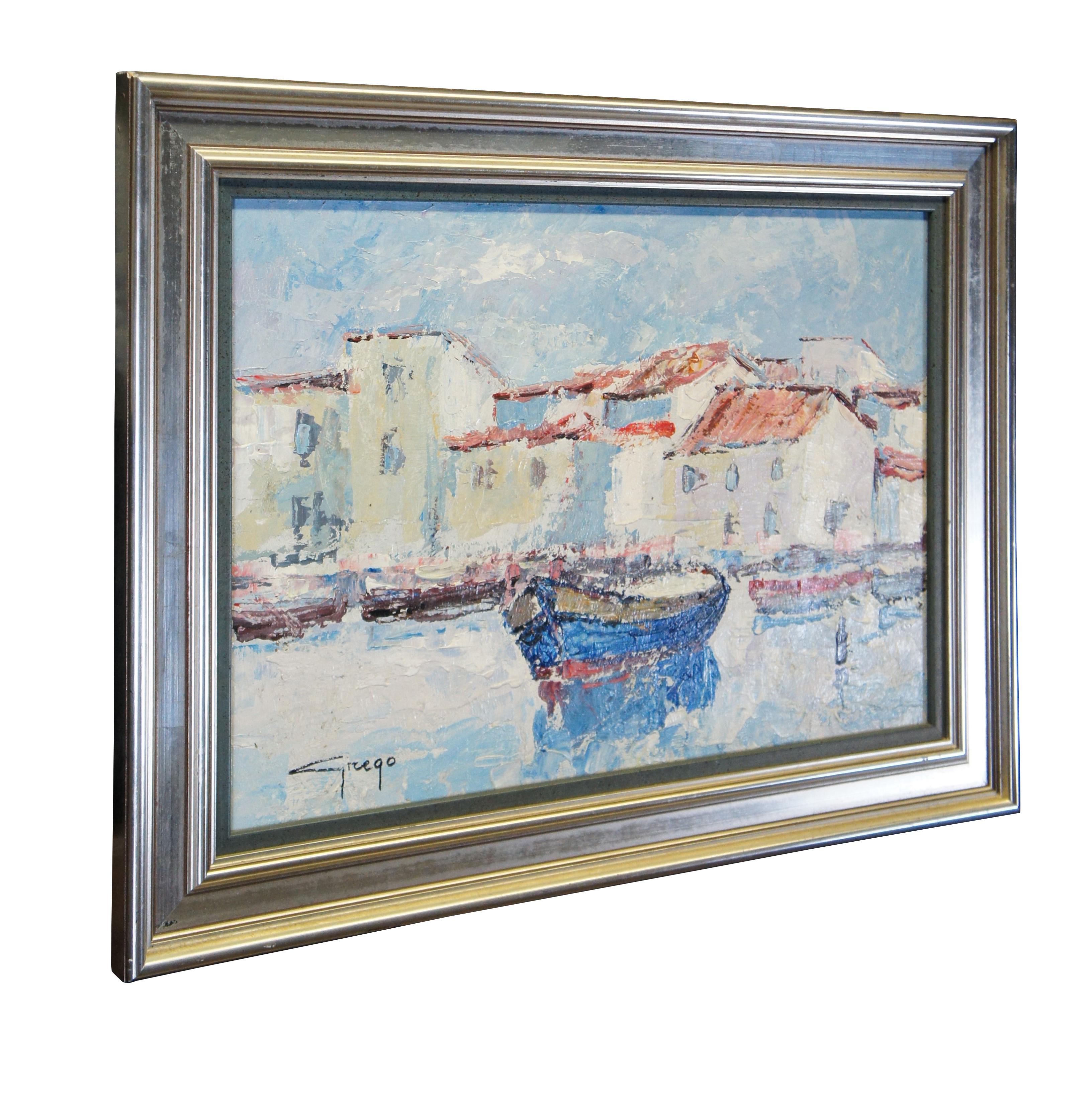 Impressionista nautico d'epoca, paesaggio marino e urbano dipinto a olio su tela da Grego.  Presenta una vista dal porto di barche a vela su un porto del Mediterraneo.

Dimensioni:
24