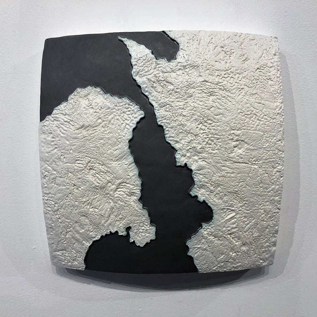 "Choke II: Oresund (Sweden & Denmark)" - ceramic - map - Nevelson - Sculpture by Gregor Turk