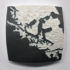 « Choke II : Strait of Magellan (Chile) » - céramique - carte - Louise Nevelson