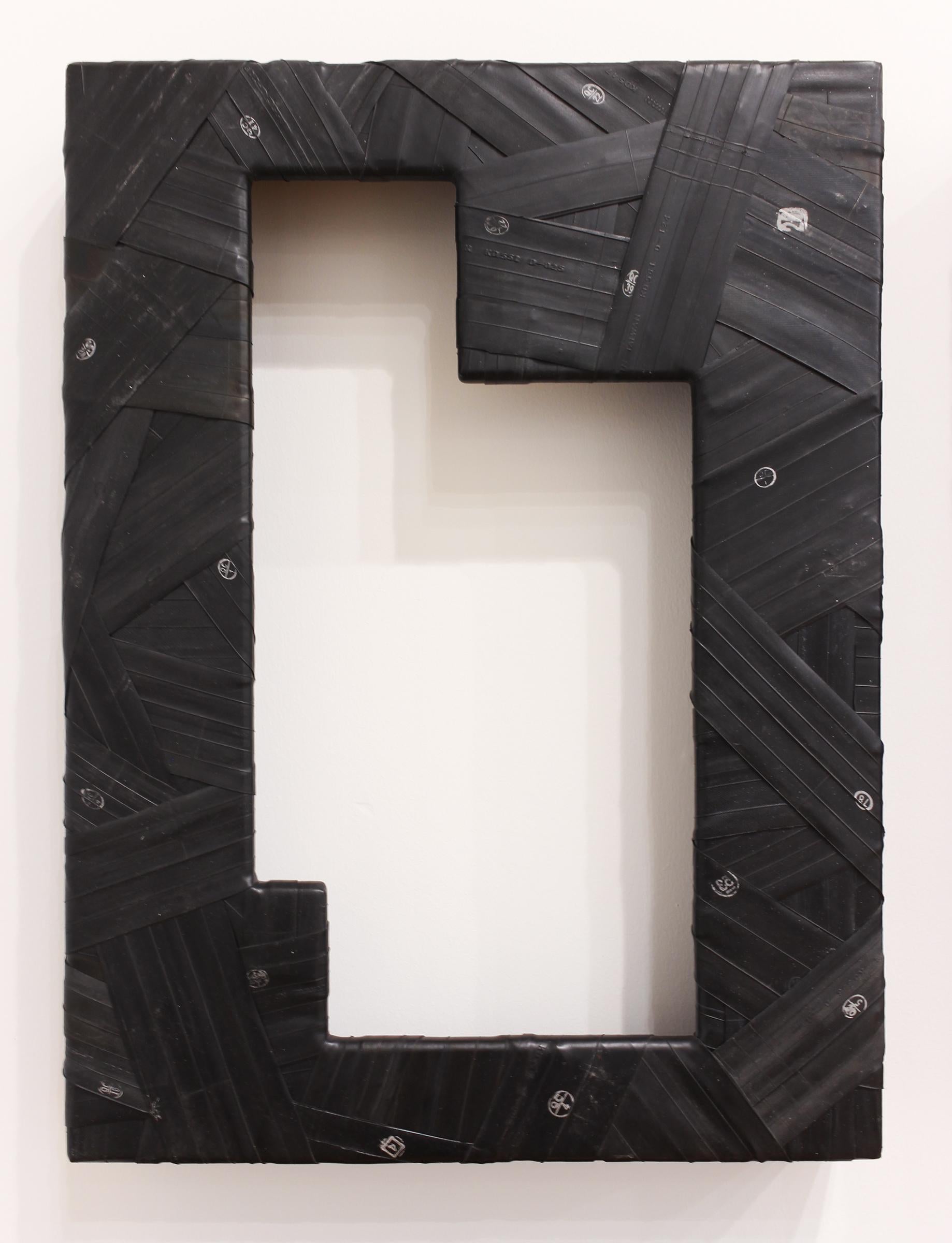 "Trace  #6" - wall sculpture - black - architecture - wrapped - rubber - Christo