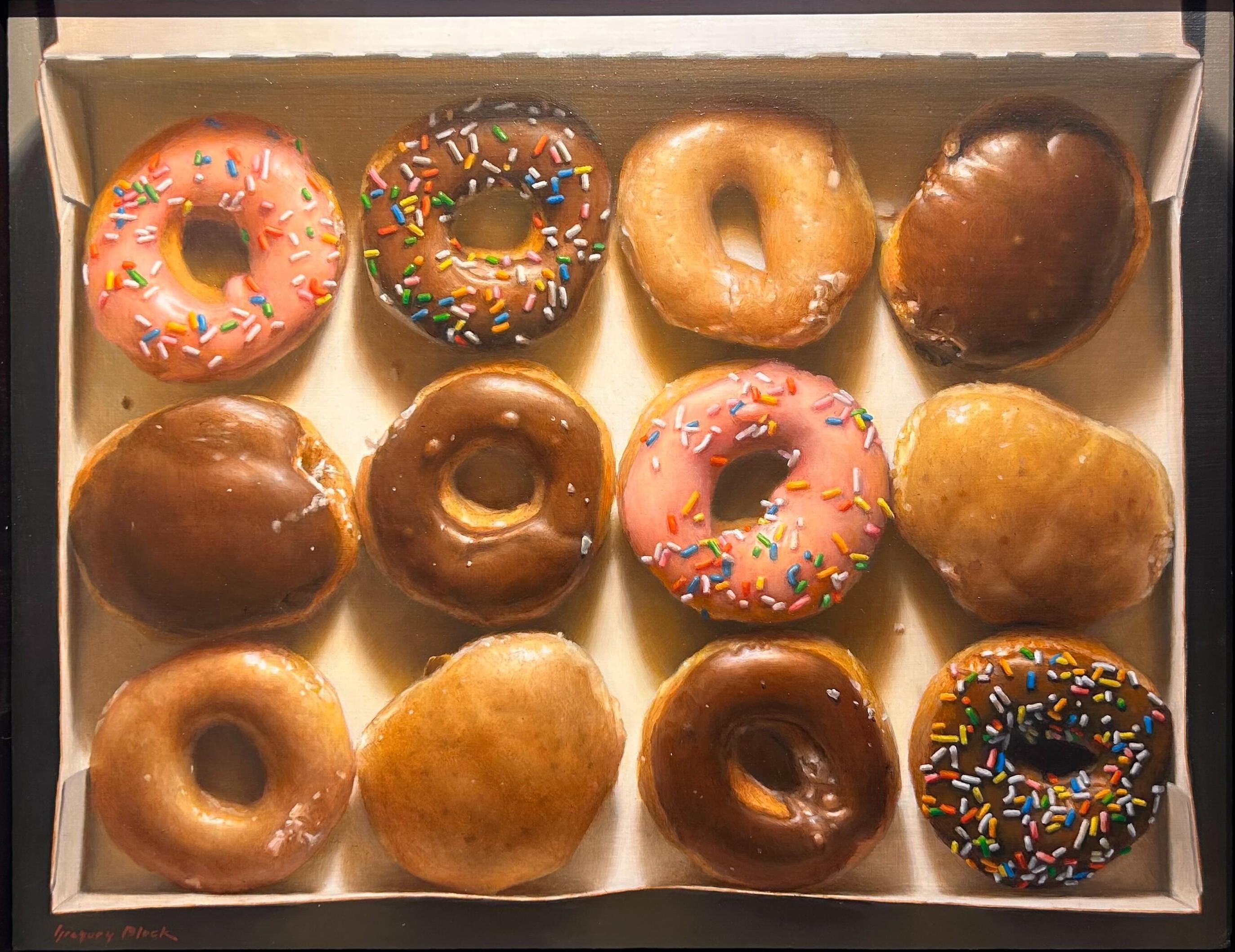 Gregory Blocks (USA) "Classic Krispy" ist ein handgefertigtes Originalgemälde, das eine Vielzahl von zwölf frischen Donuts detailgetreu abbildet.

Über den Künstler:
Gregory wurde 1986 in Kansas City, Missouri, geboren und zog schon in jungen Jahren